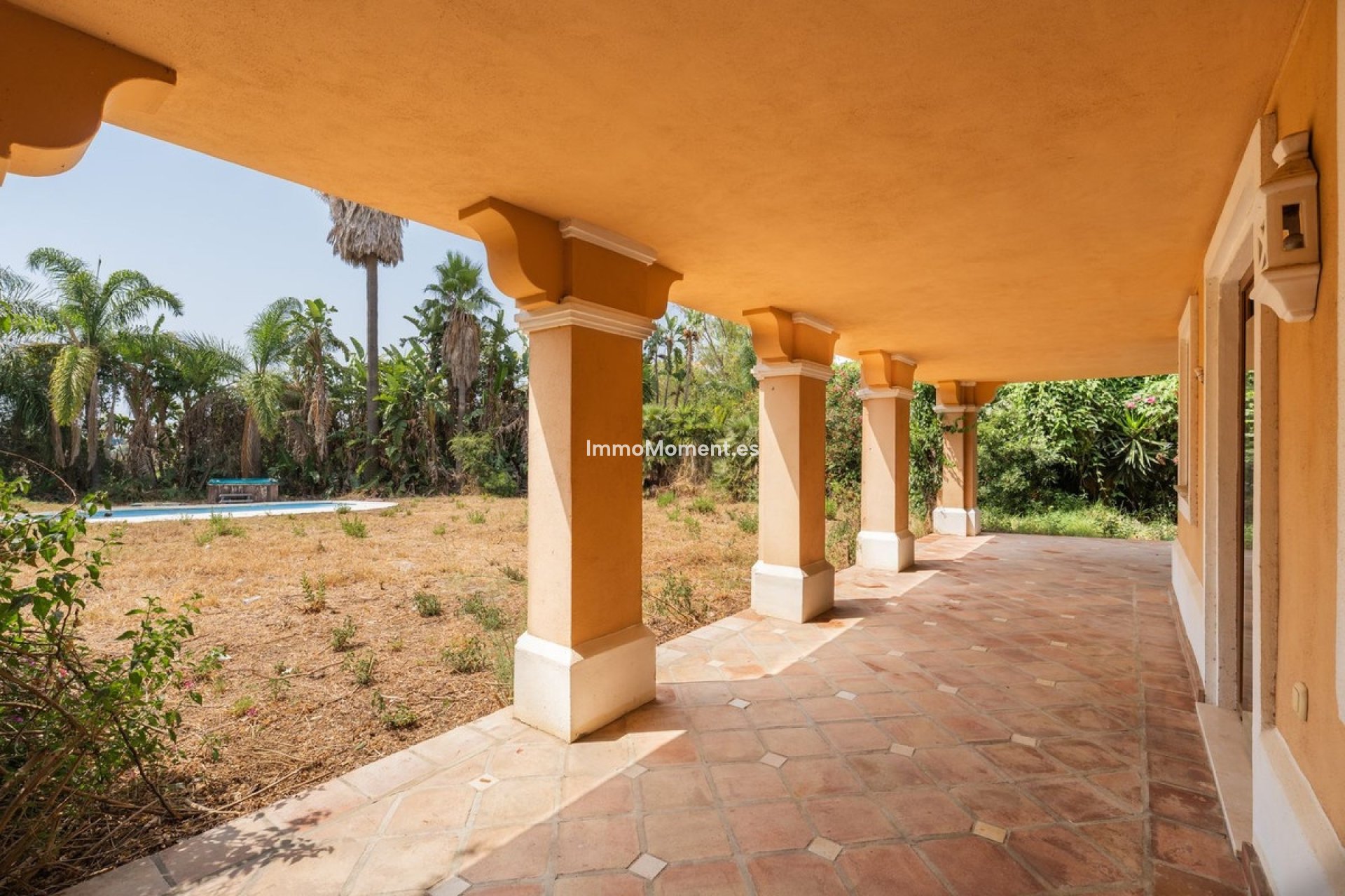 Reventa - Villa independiente - Estepona  - Estepona Centro