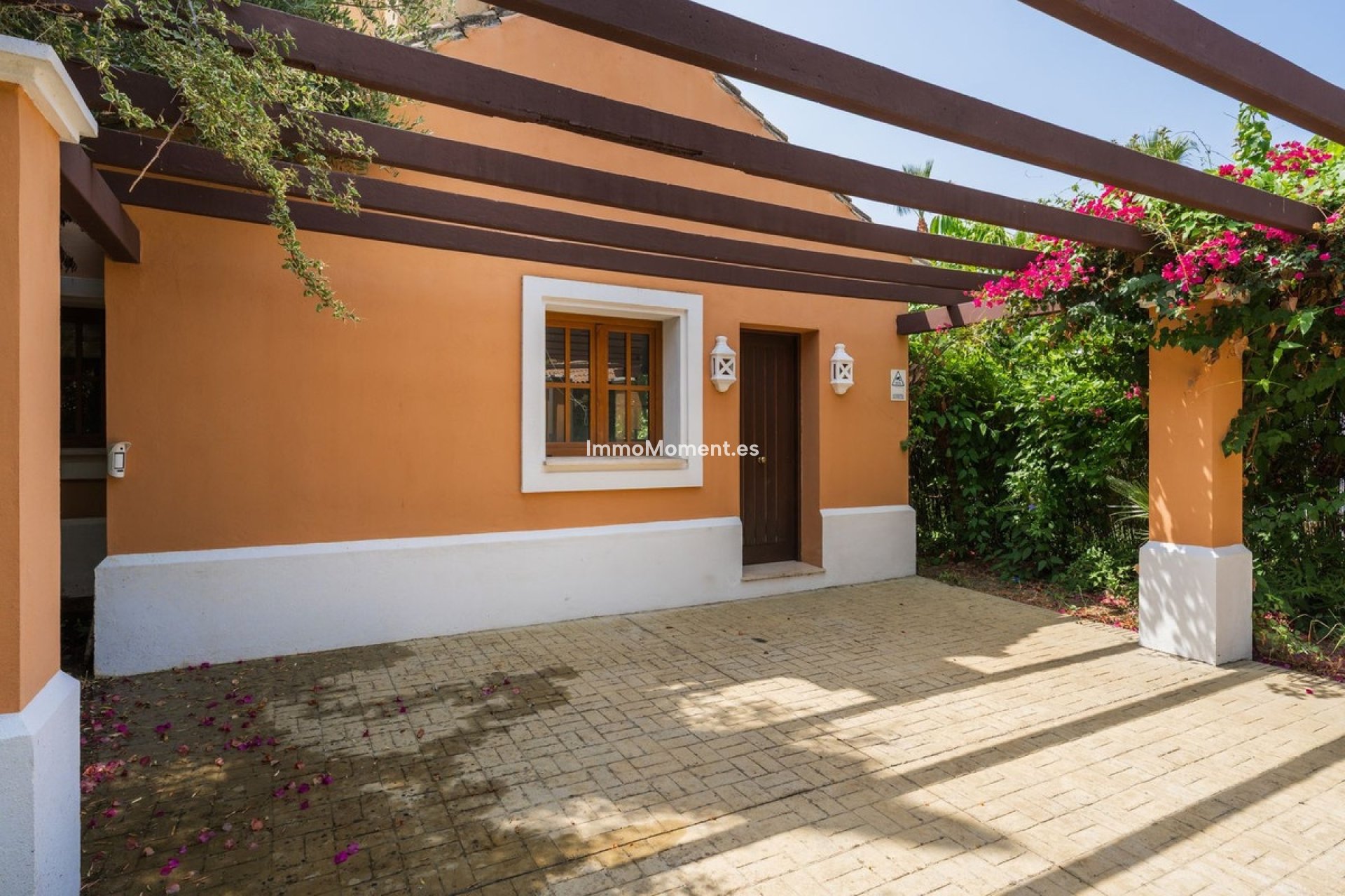 Reventa - Villa independiente - Estepona  - Estepona Centro