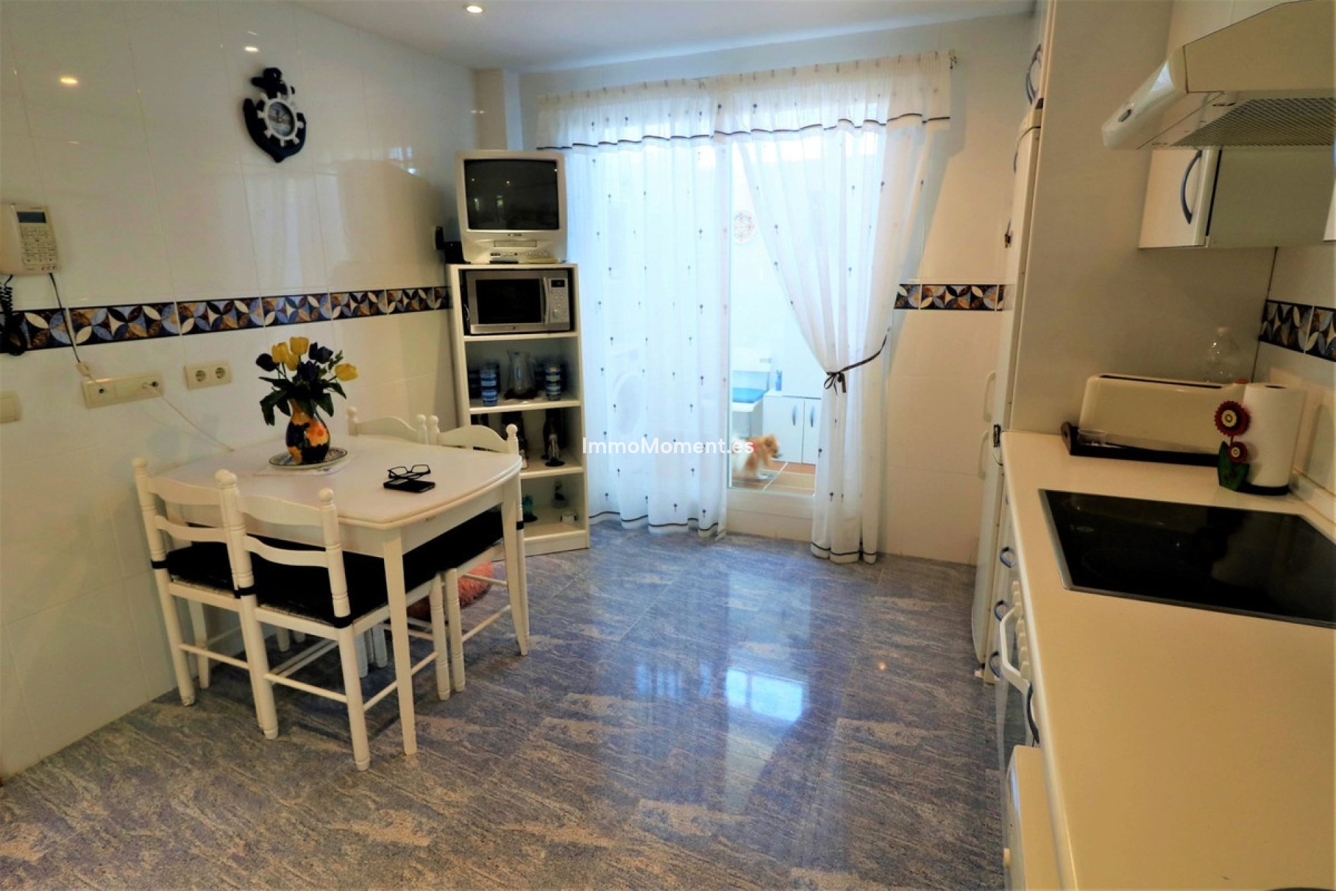 Reventa - Villa independiente - Estepona  - Estepona Centro