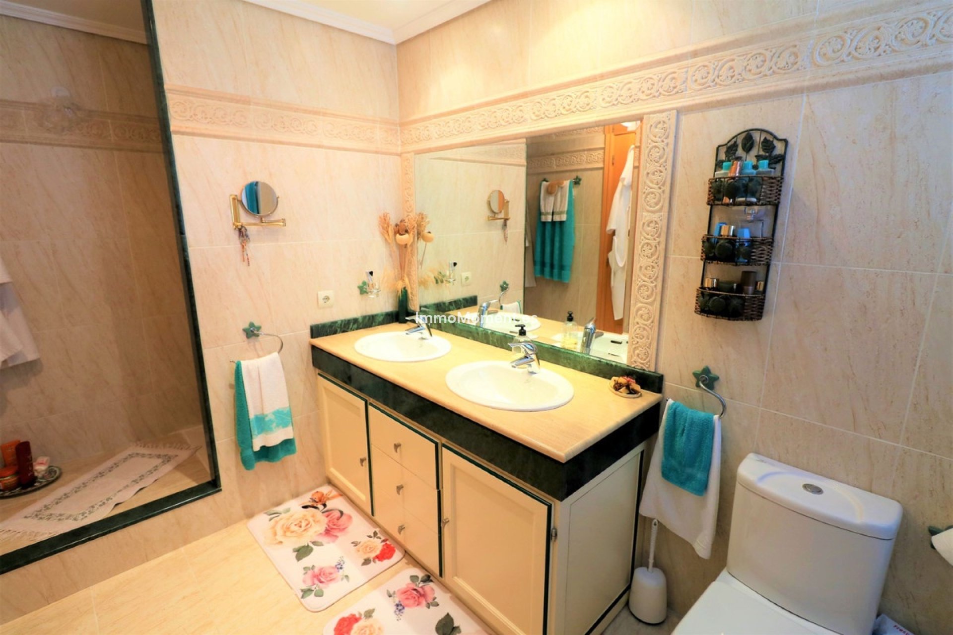 Reventa - Villa independiente - Estepona  - Estepona Centro