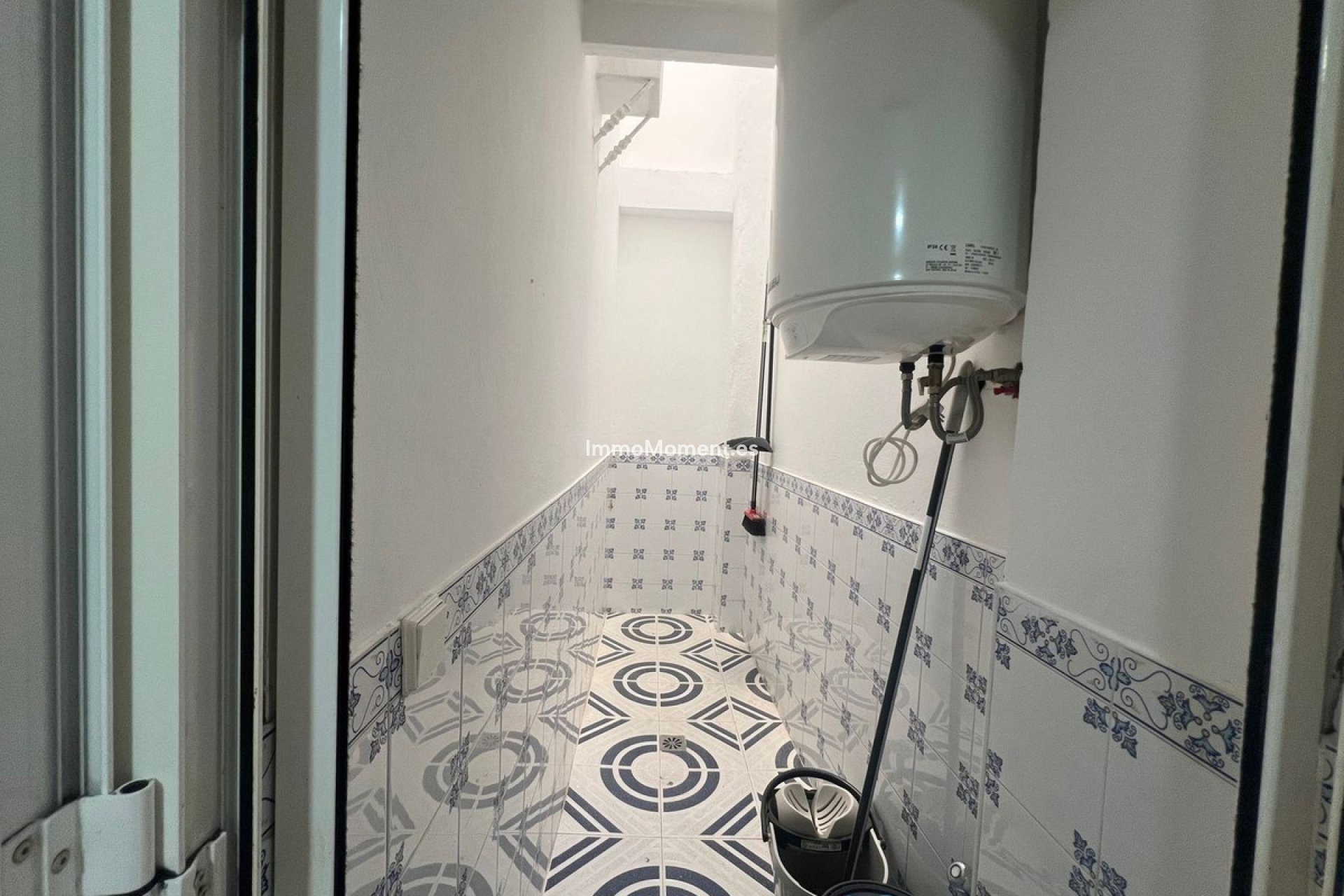 Reventa - Villa independiente - Estepona  - Estepona Centro