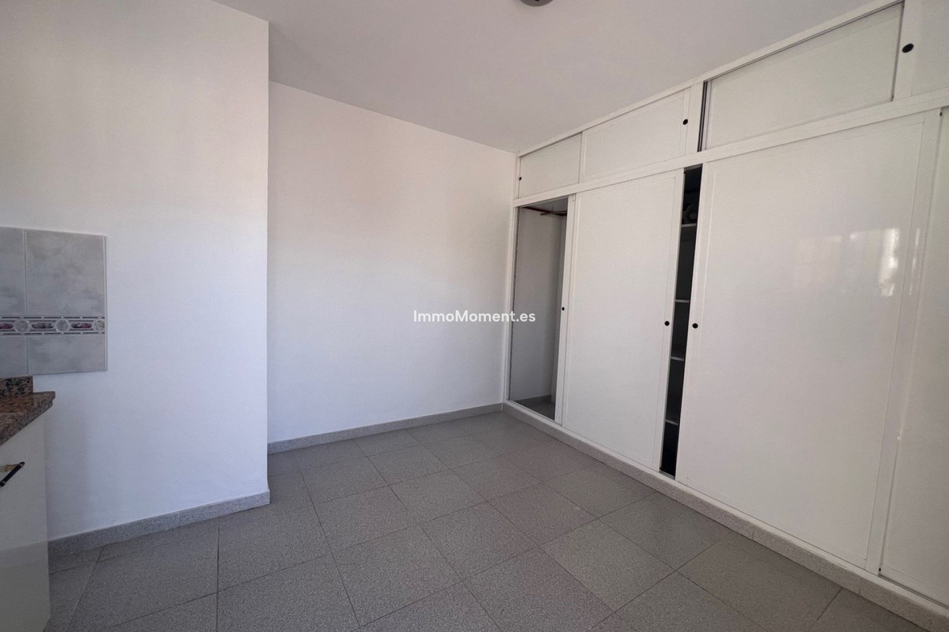 Reventa - Villa independiente - Estepona  - Estepona Centro