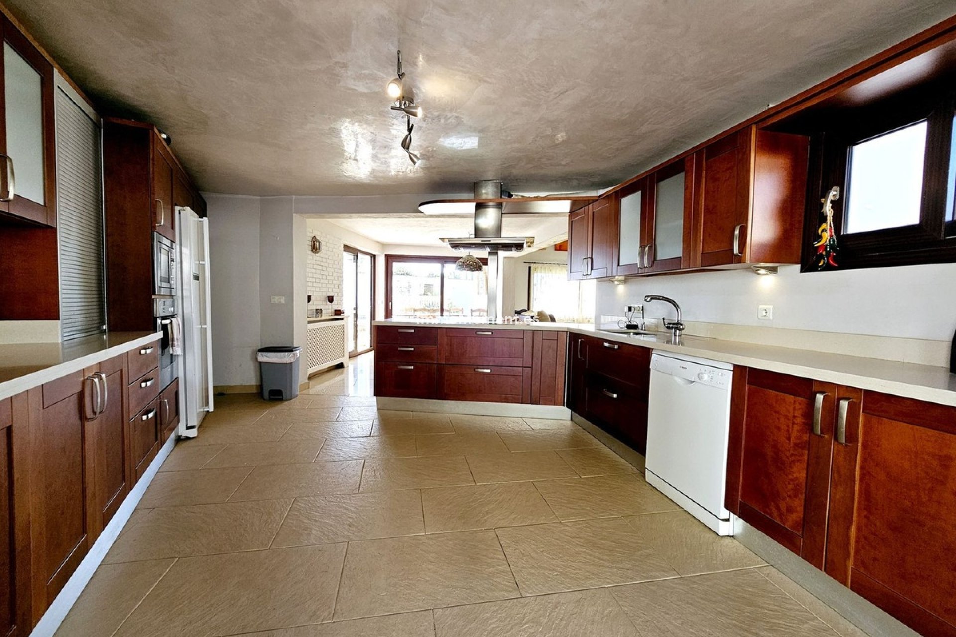 Reventa - Villa independiente - Estepona  - Estepona Centro