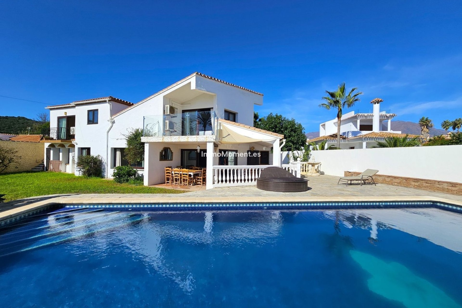 Reventa - Villa independiente - Estepona  - Estepona Centro