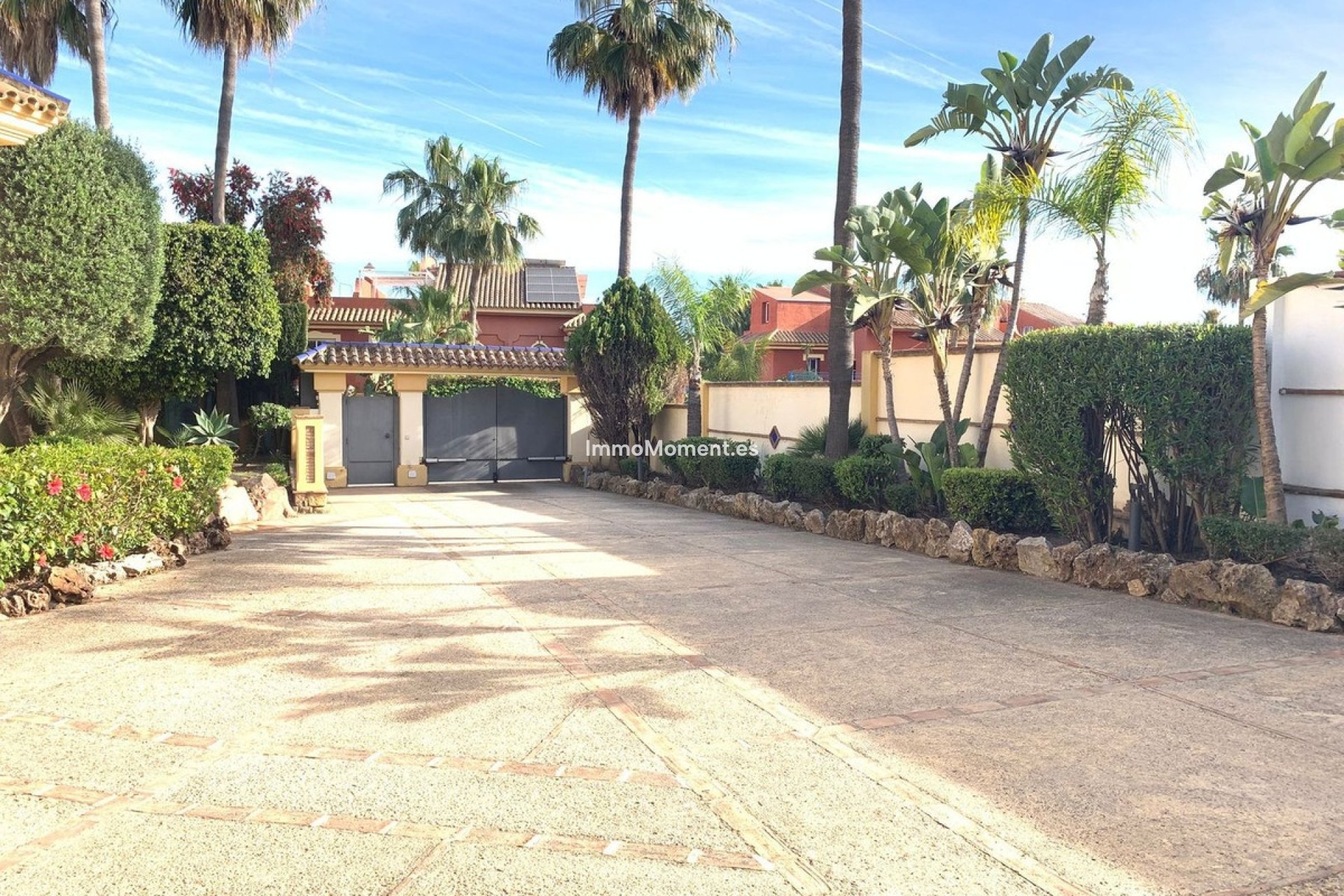 Reventa - Villa independiente - Estepona  - Estepona Centro