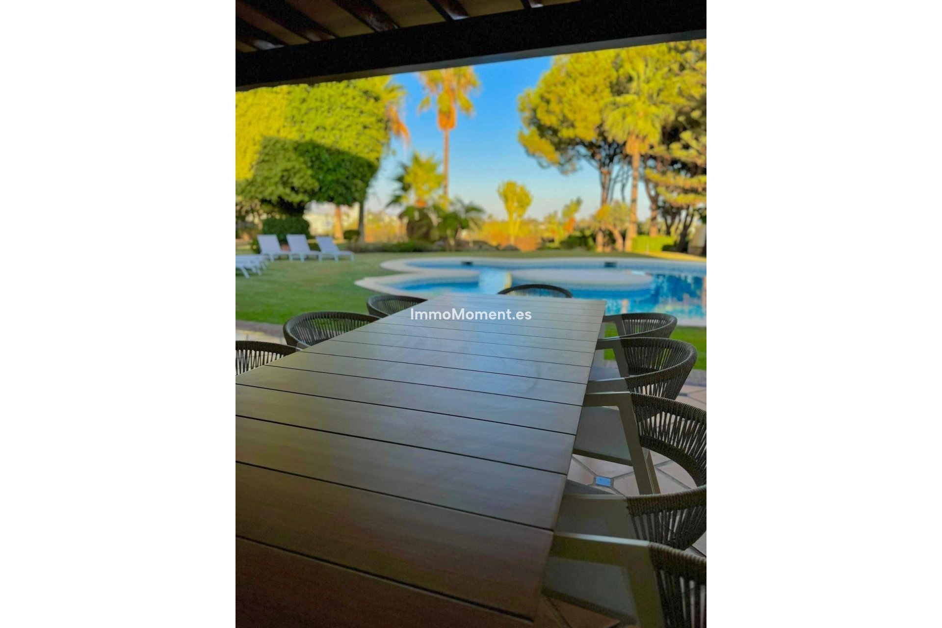 Reventa - Villa independiente - Estepona  - Estepona Centro
