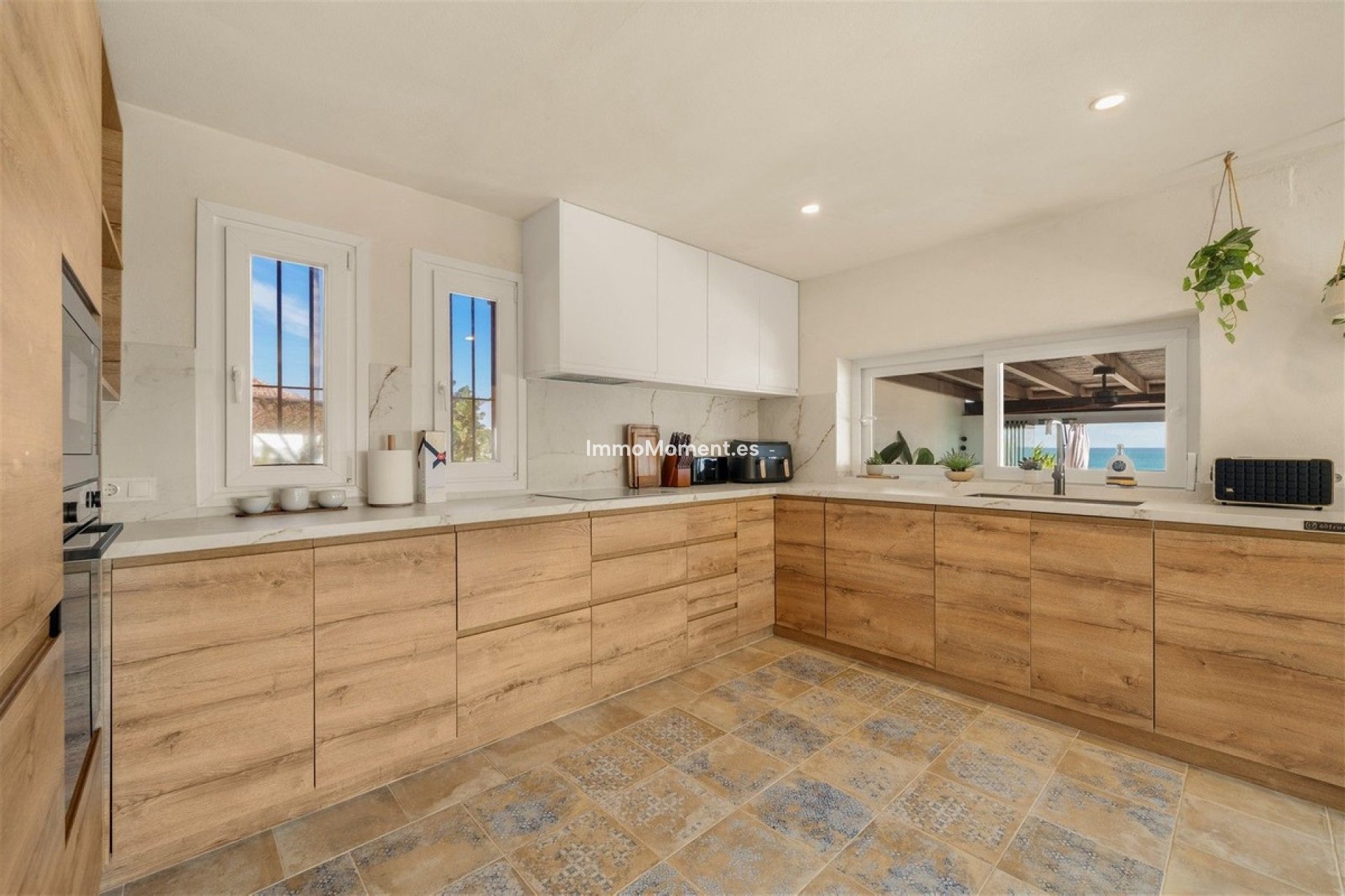 Reventa - Villa independiente - Estepona  - Estepona Centro