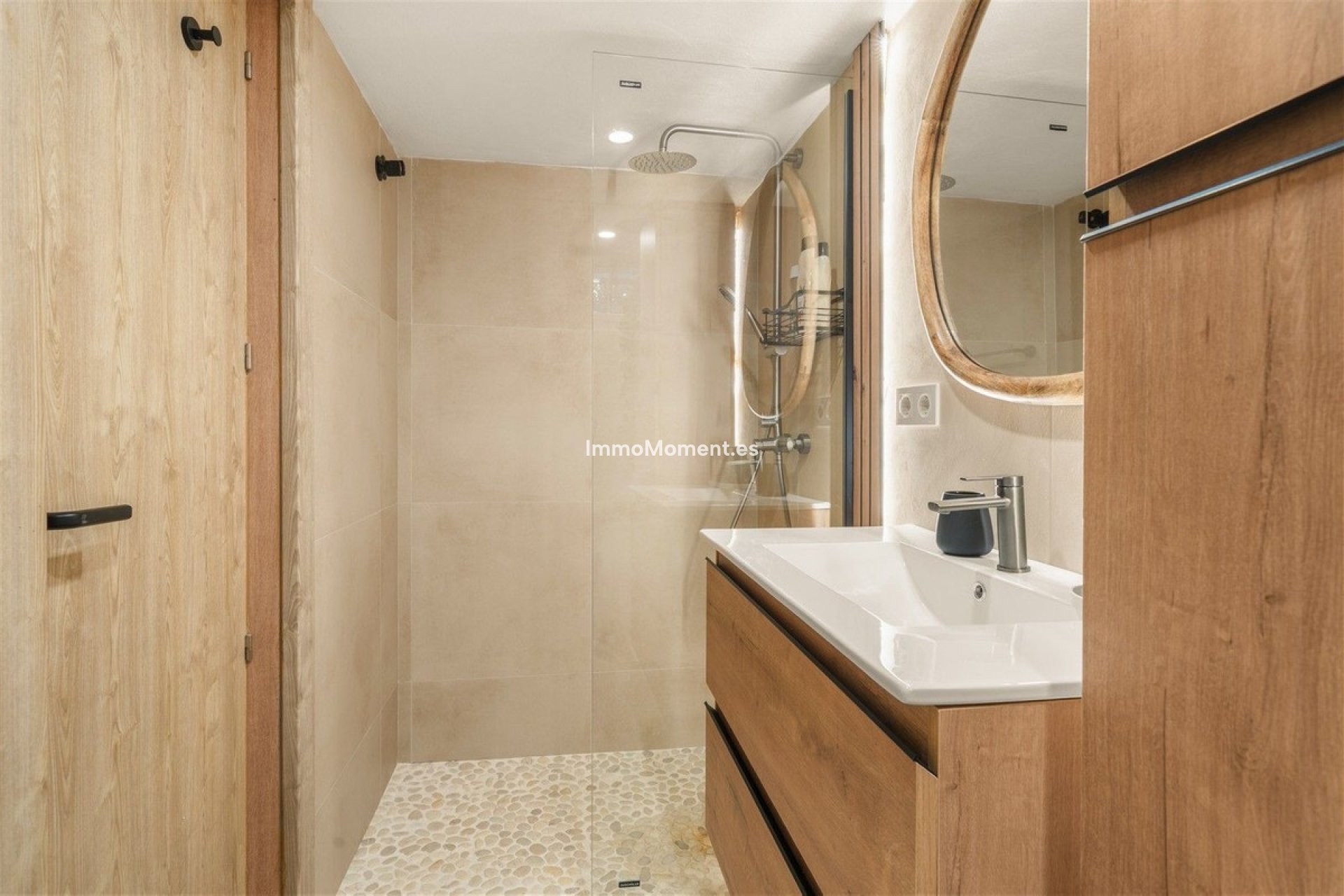 Reventa - Villa independiente - Estepona  - Estepona Centro
