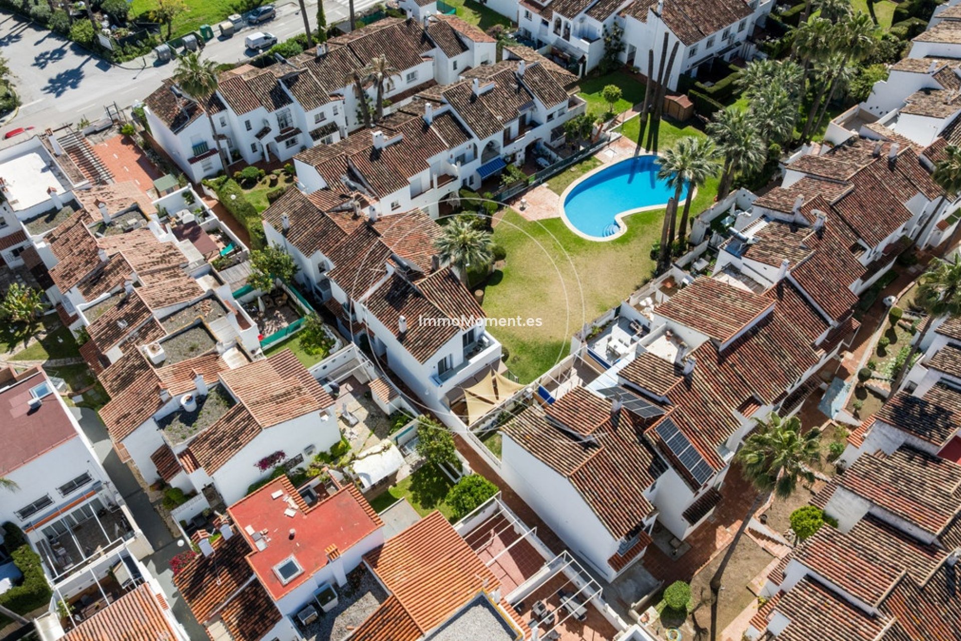 Reventa - Villa independiente - Estepona  - Estepona Centro