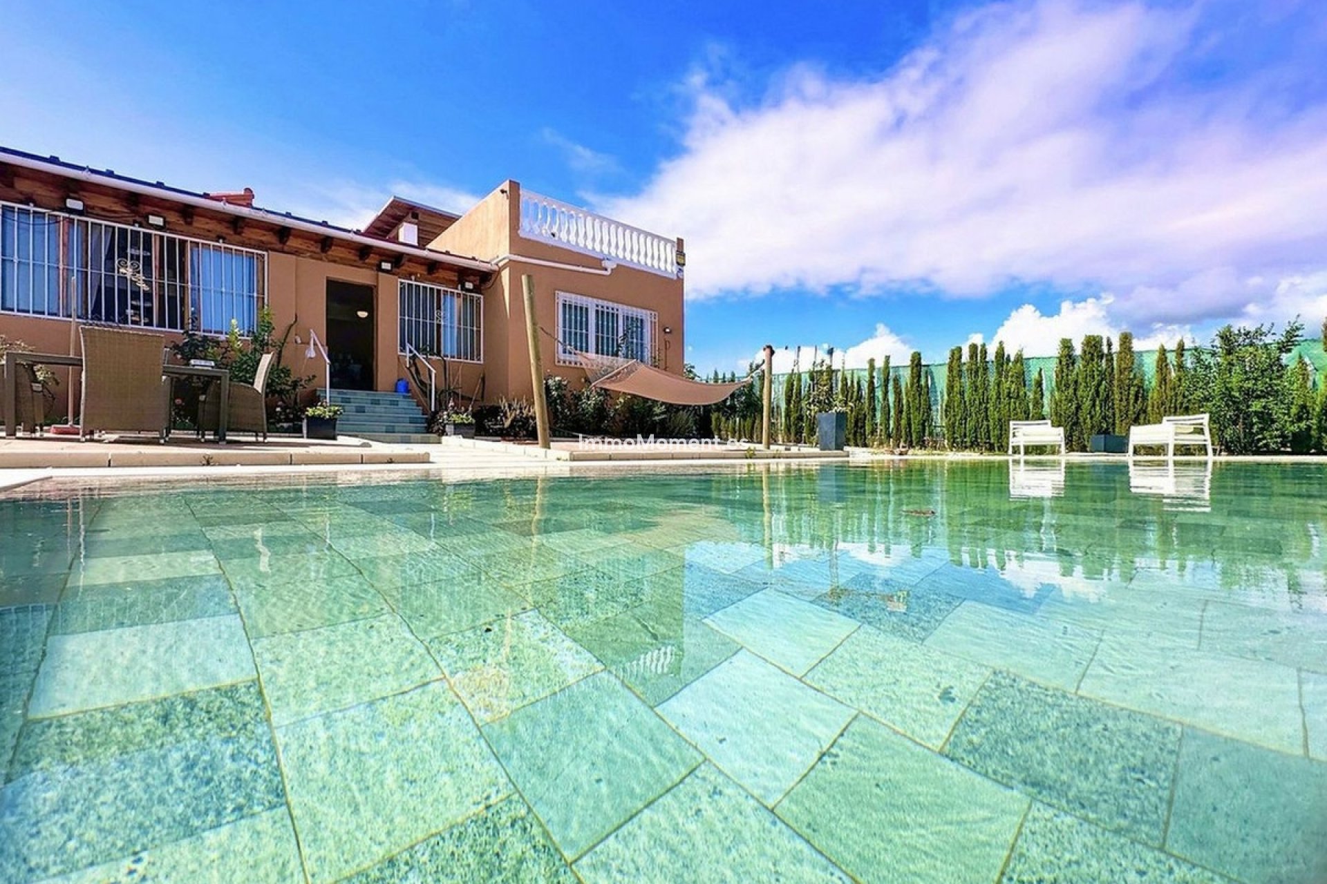 Reventa - Villa independiente - Estepona  - Estepona Centro