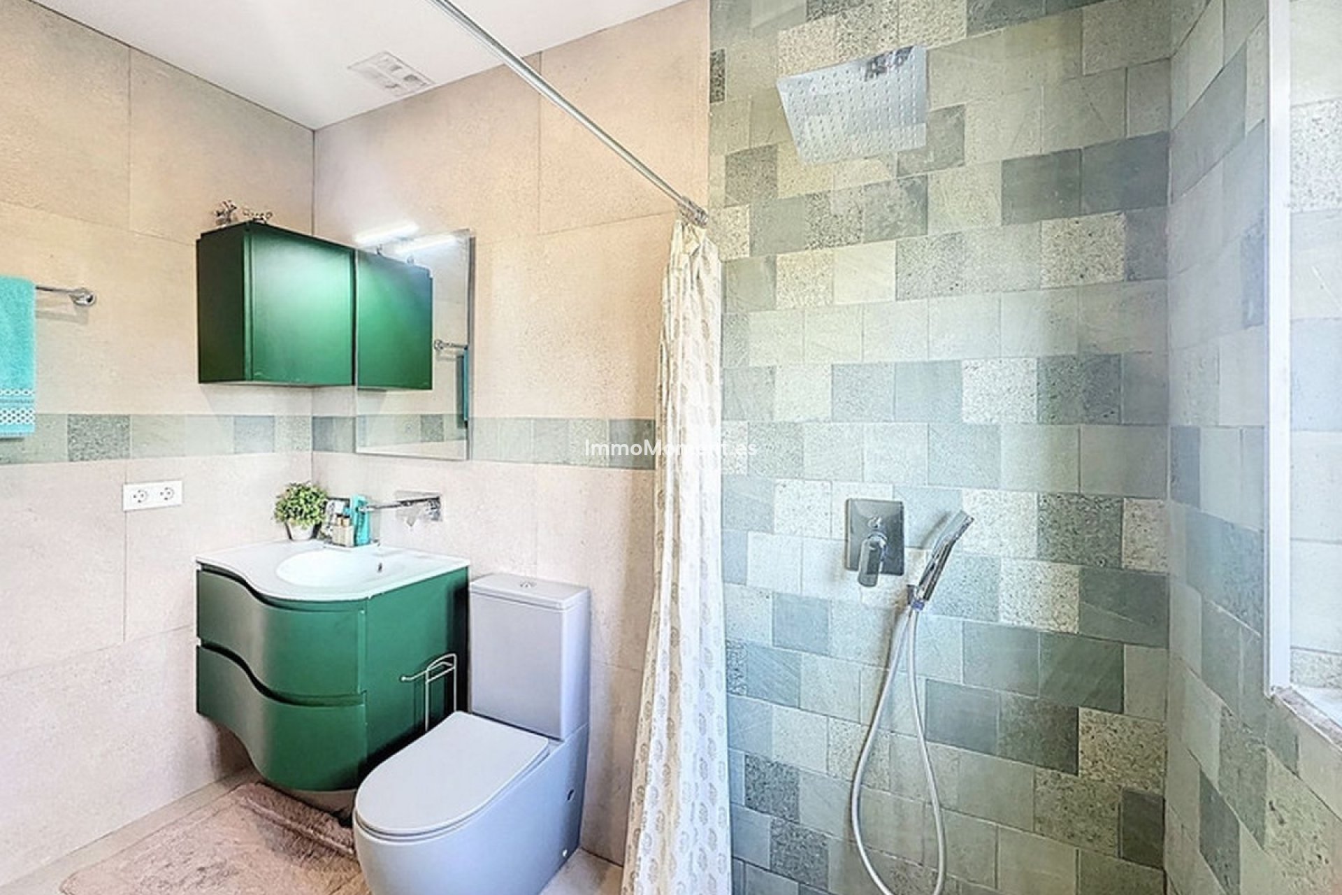 Reventa - Villa independiente - Estepona  - Estepona Centro