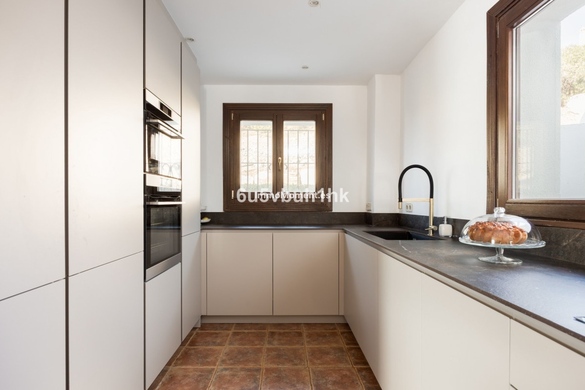 Reventa - Villa independiente - Estepona  - Estepona Centro