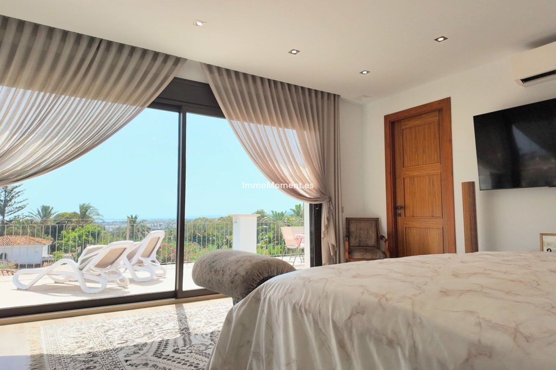 Reventa - Villa independiente - Estepona  - Estepona Centro