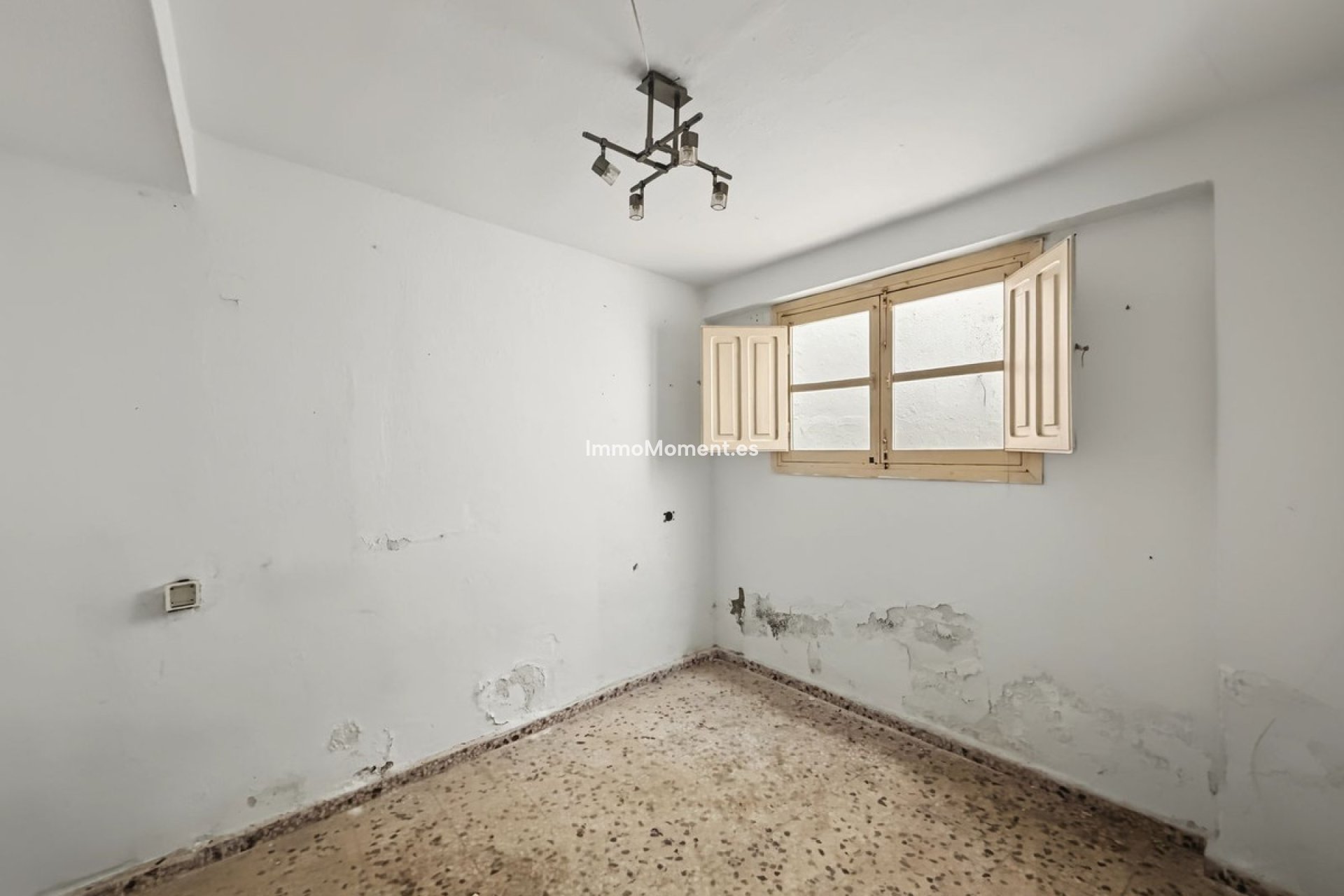 Reventa - Villa independiente - Estepona  - Estepona Centro