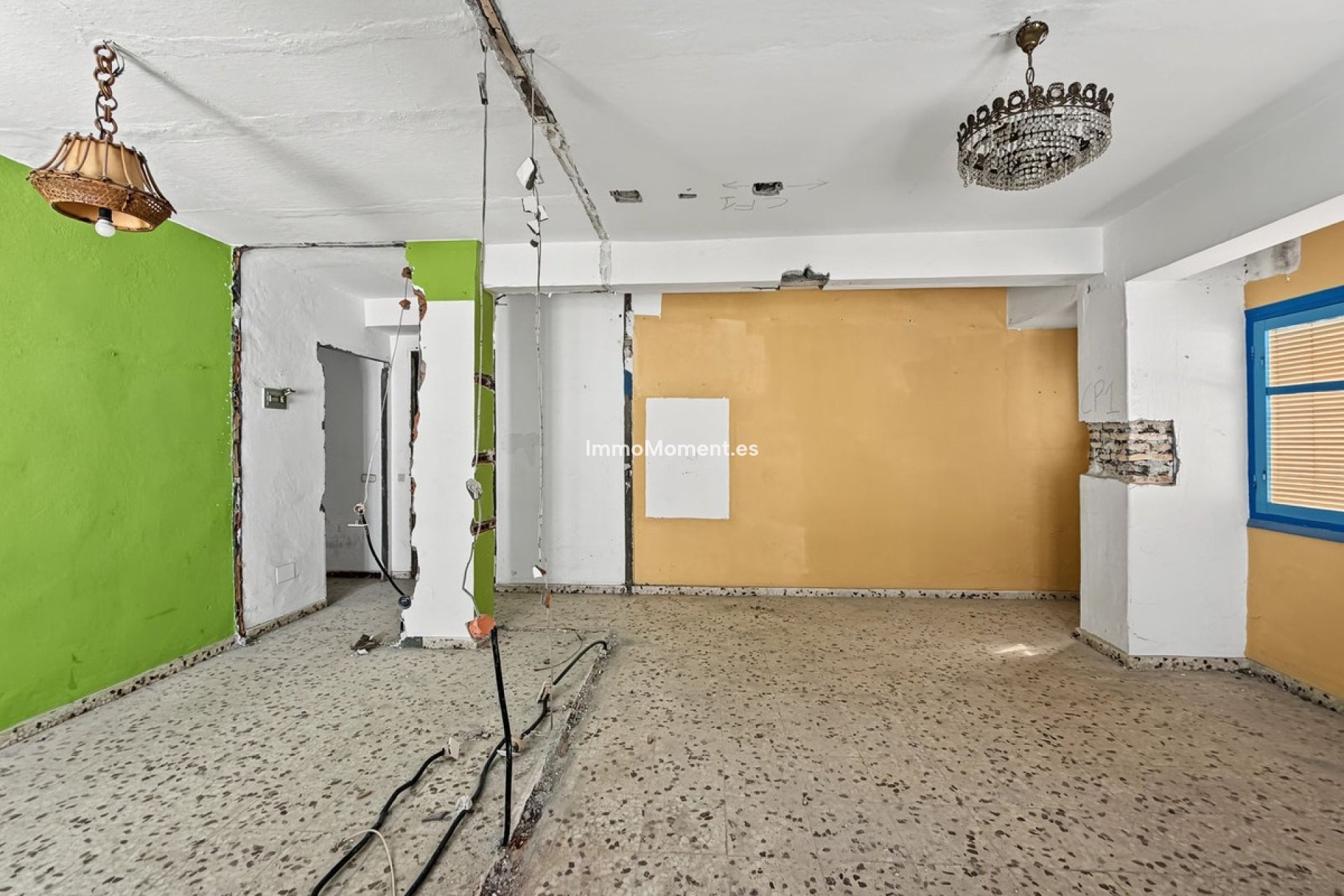 Reventa - Villa independiente - Estepona  - Estepona Centro