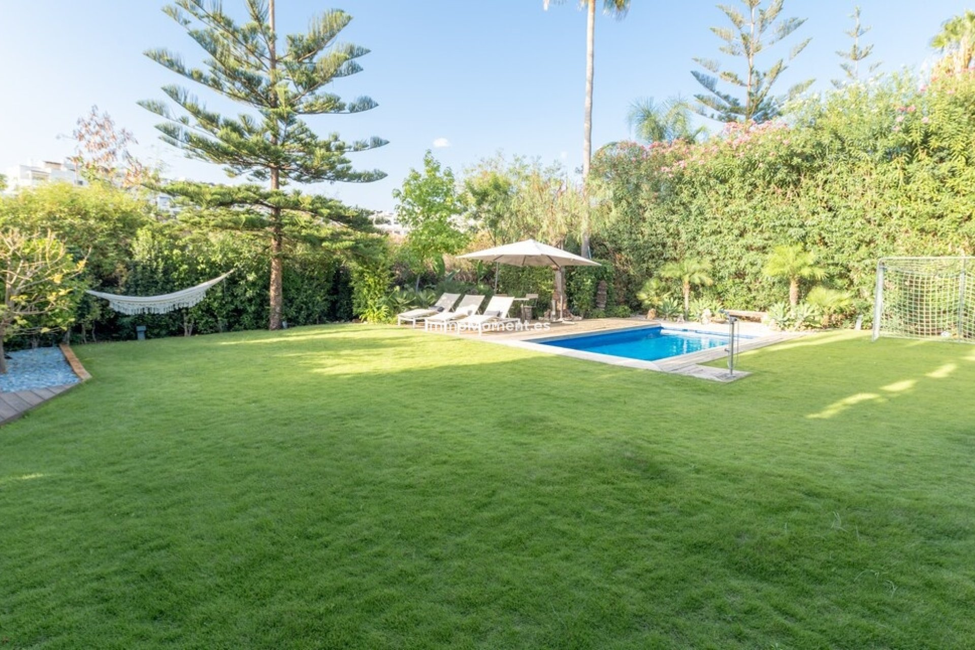 Reventa - Villa independiente - Estepona  - Estepona Centro