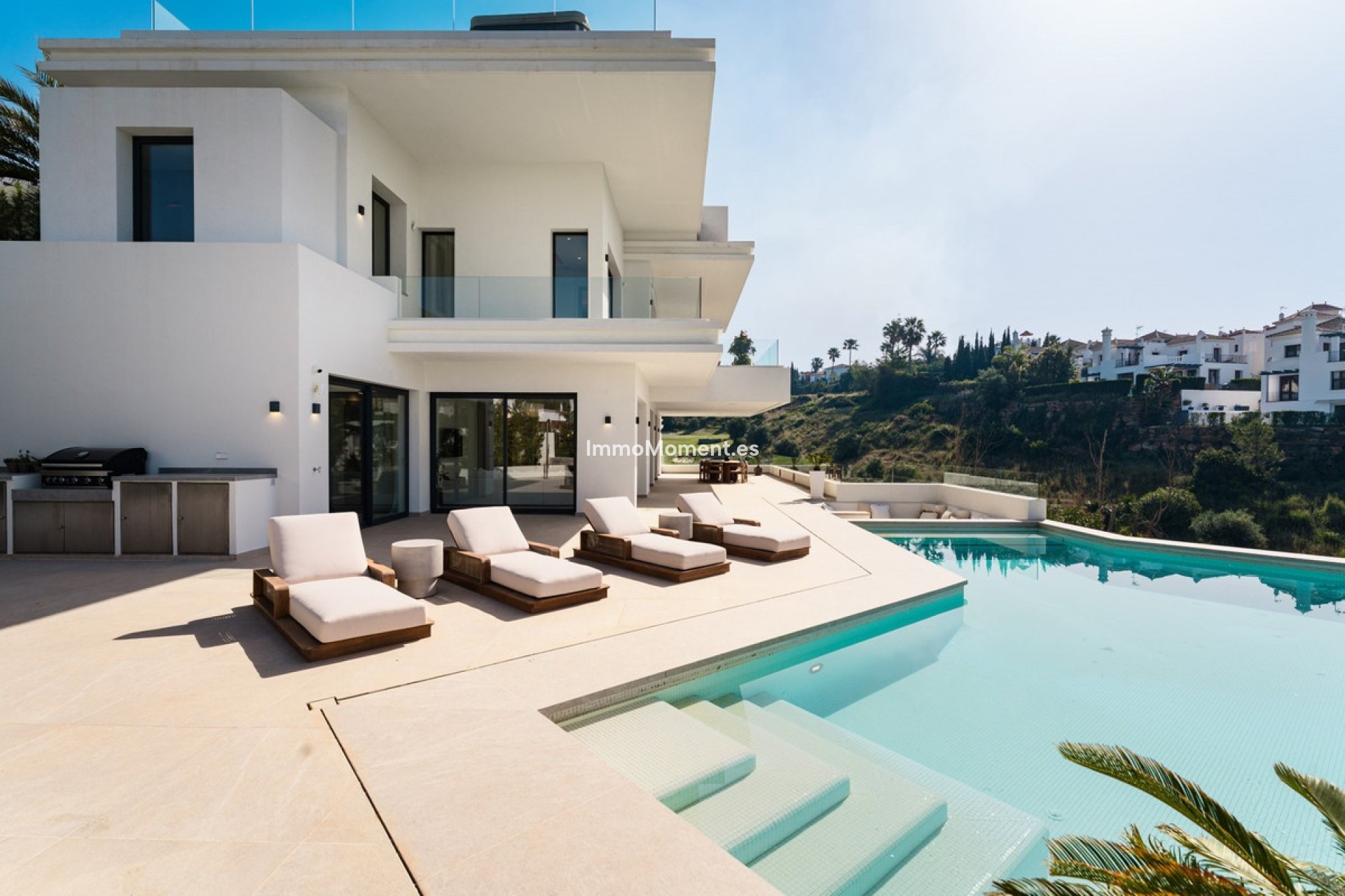 Reventa - Villa independiente - Estepona  - Estepona Centro