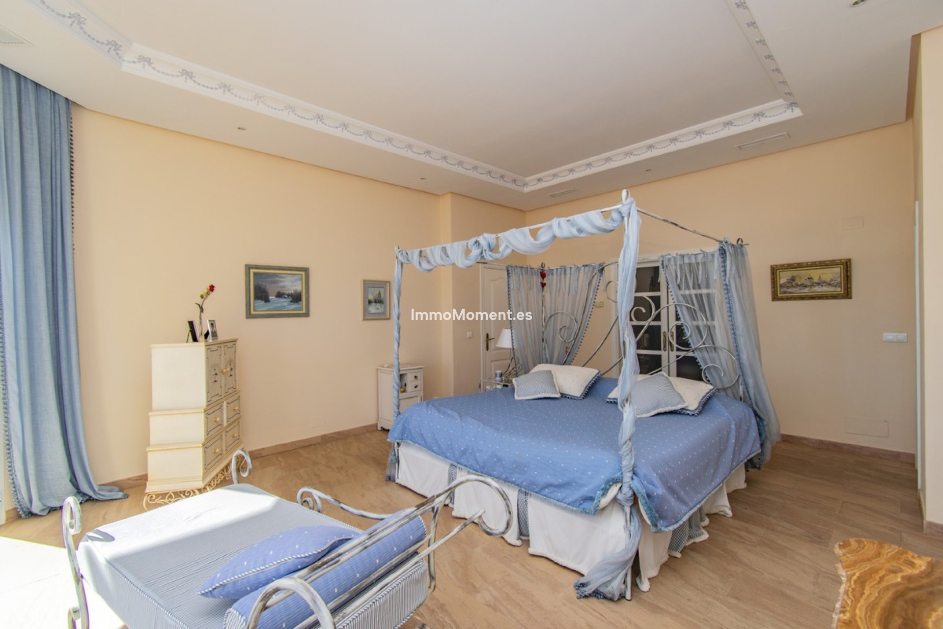 Reventa - Villa independiente - Estepona  - Estepona Centro