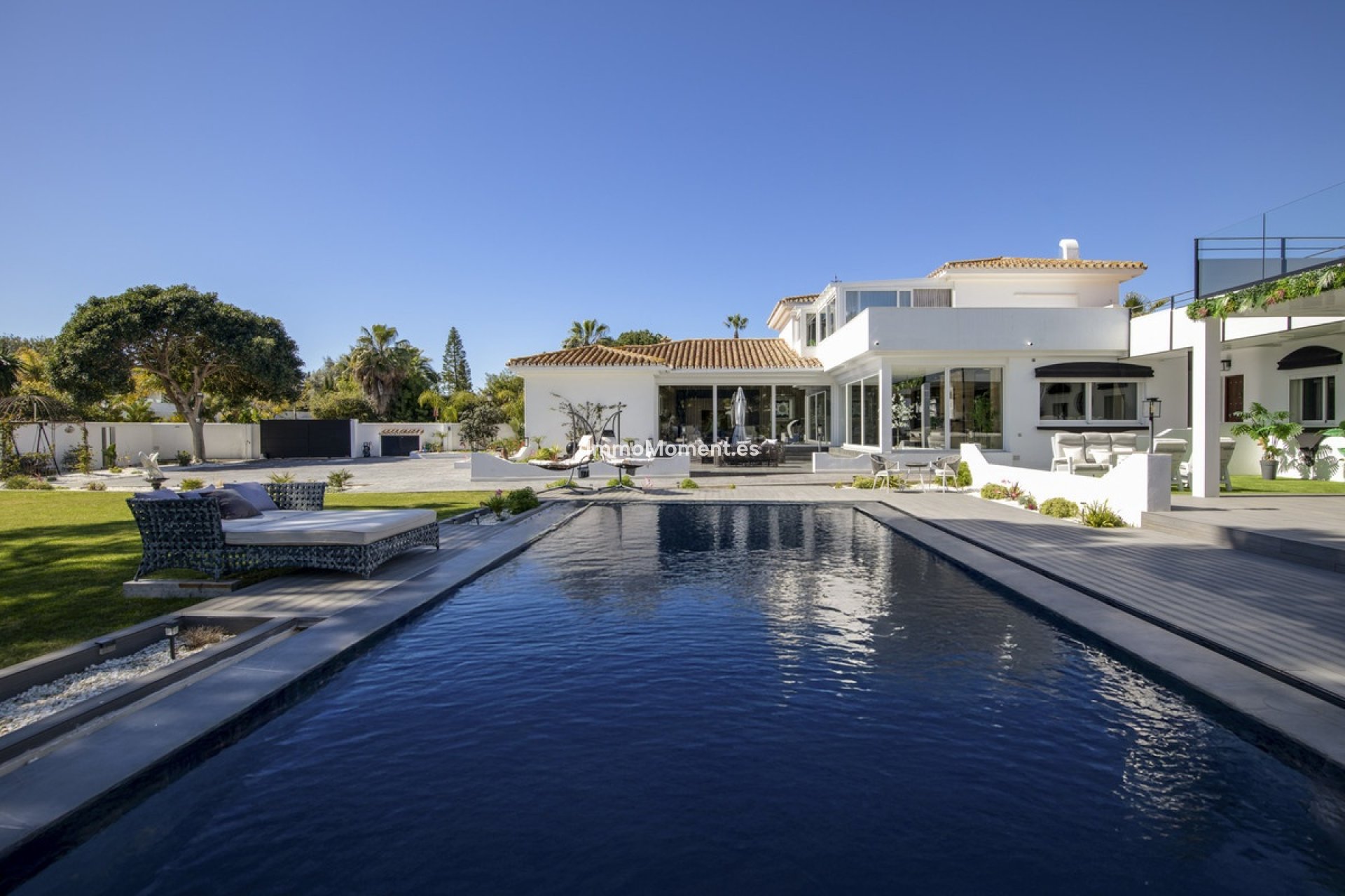Reventa - Villa independiente - Estepona  - Estepona Centro