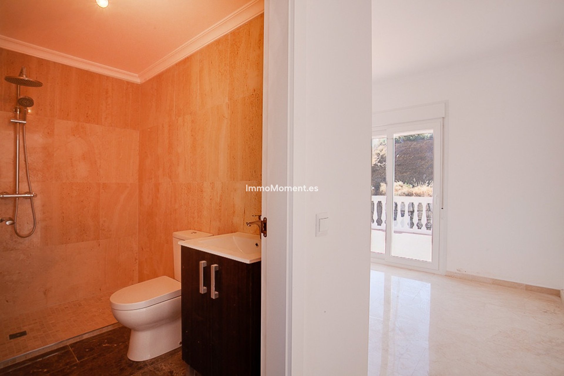 Reventa - Villa independiente - Estepona  - Estepona Centro
