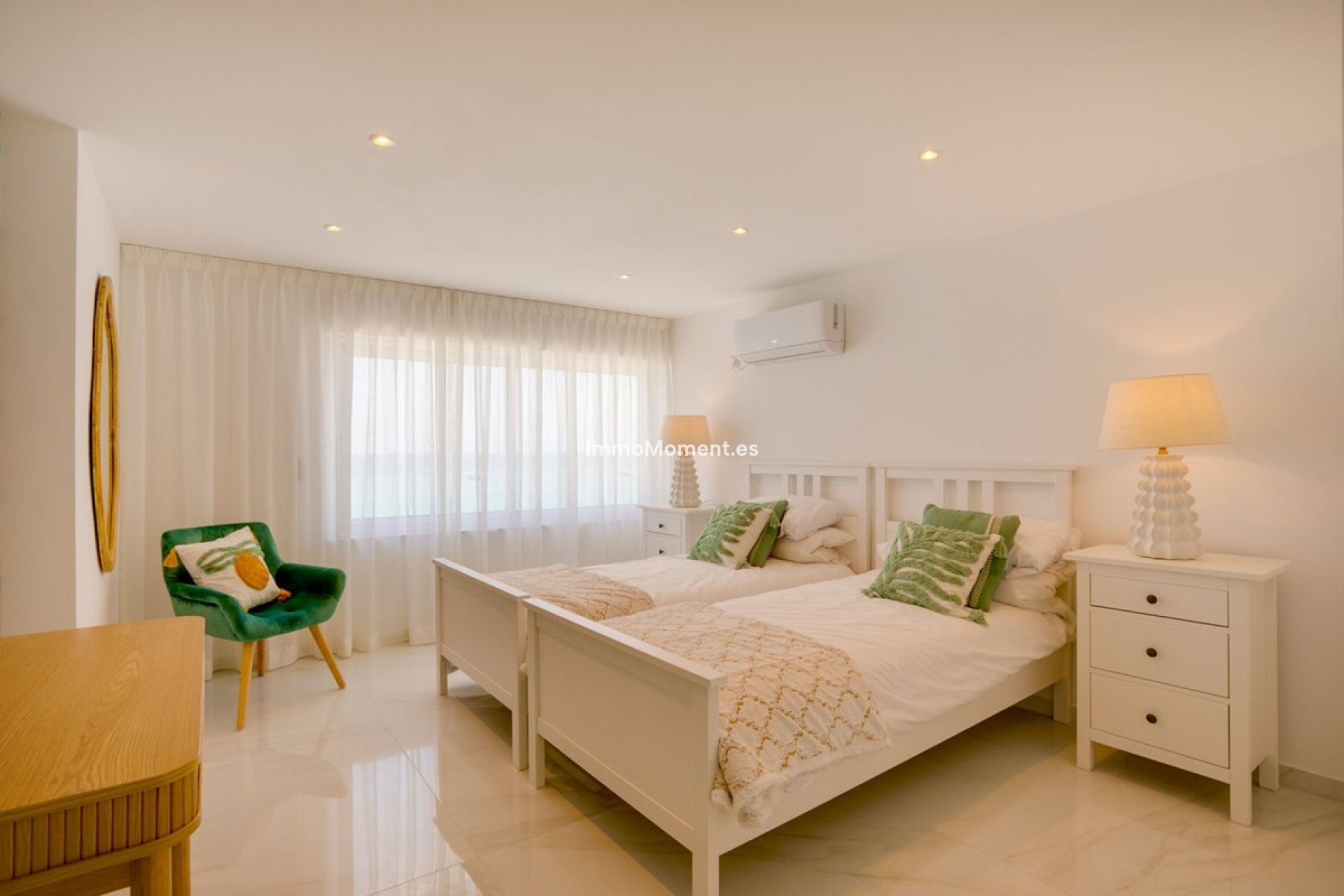 Reventa - Villa independiente - Estepona  - Estepona Centro