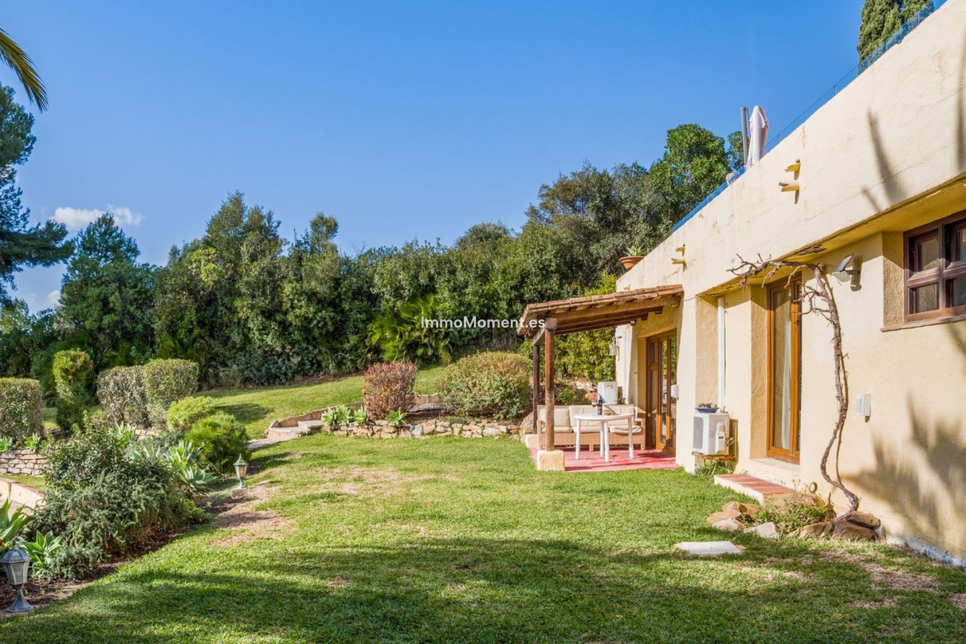 Reventa - Villa independiente - Estepona  - Estepona Centro