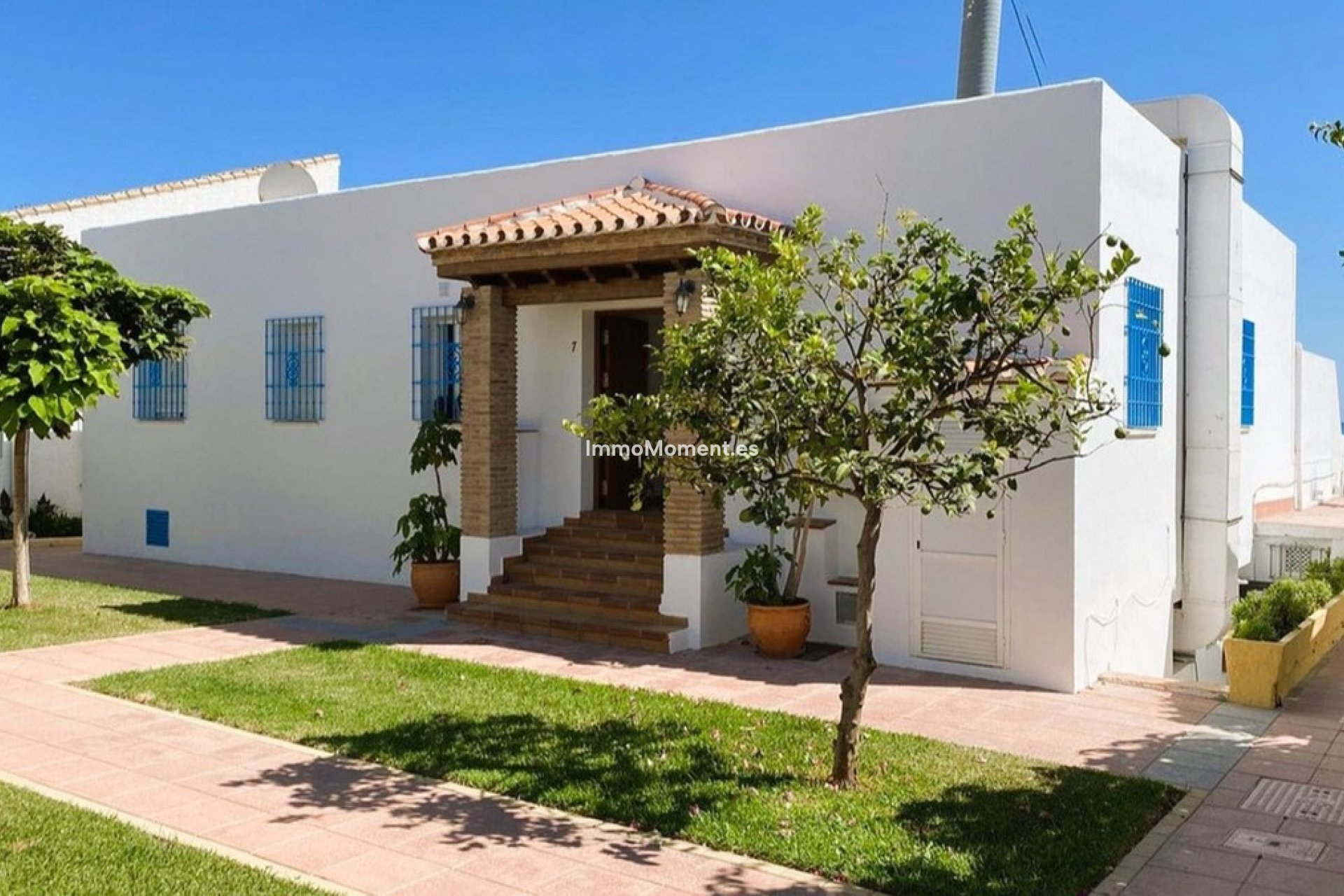 Reventa - Villa independiente - Estepona  - Estepona Centro