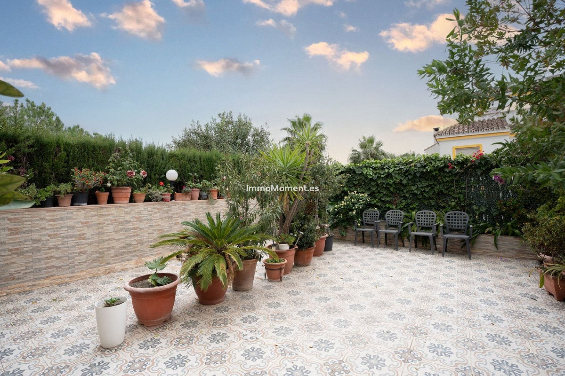Reventa - Villa independiente - Estepona  - Estepona Centro