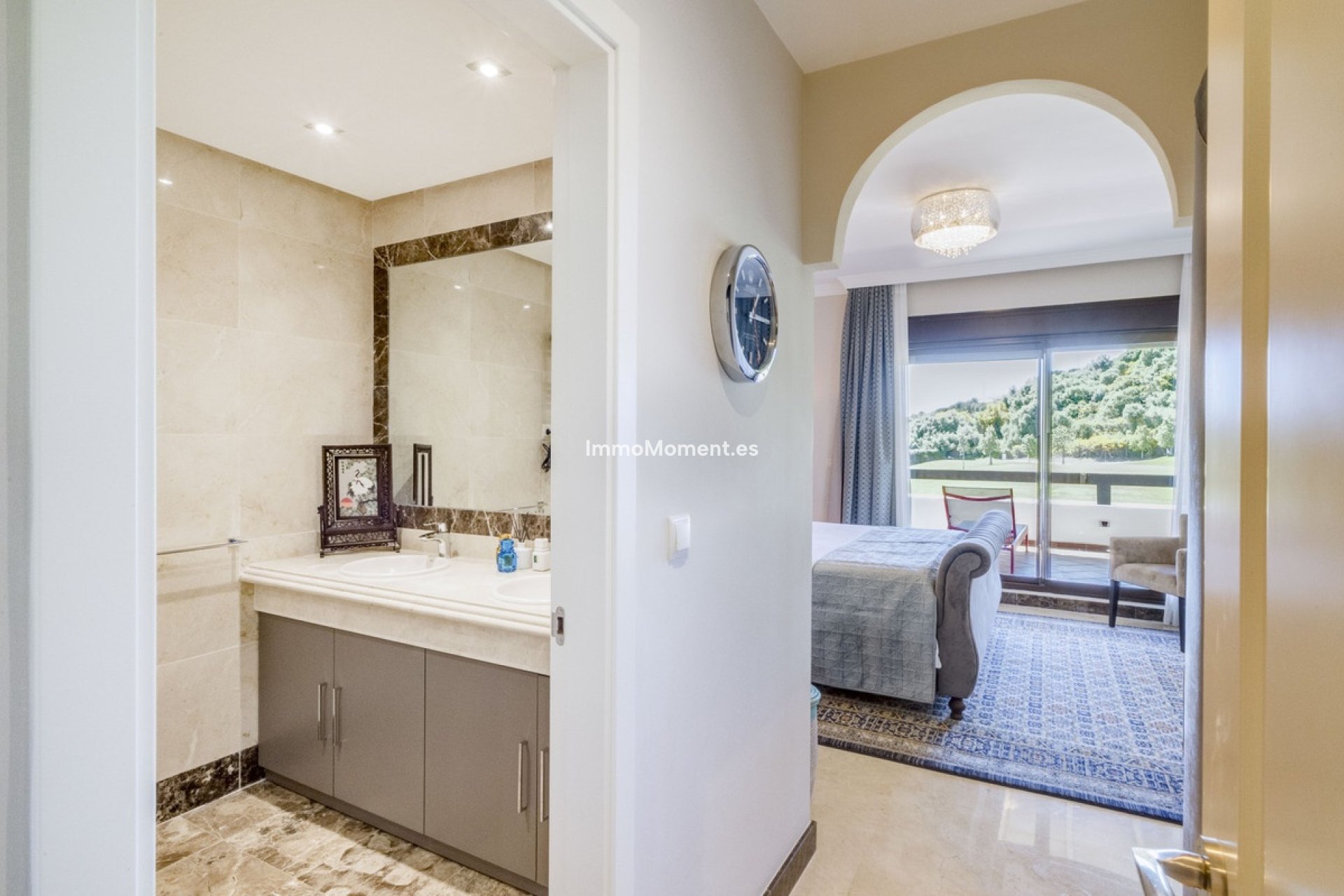 Reventa - Villa independiente - Estepona  - Estepona Centro