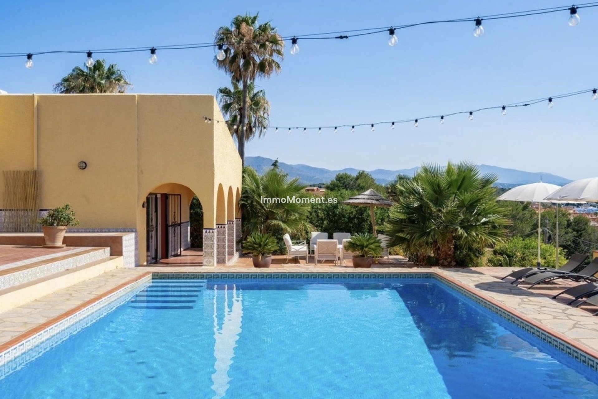 Reventa - Villa independiente - Estepona  - Estepona Centro