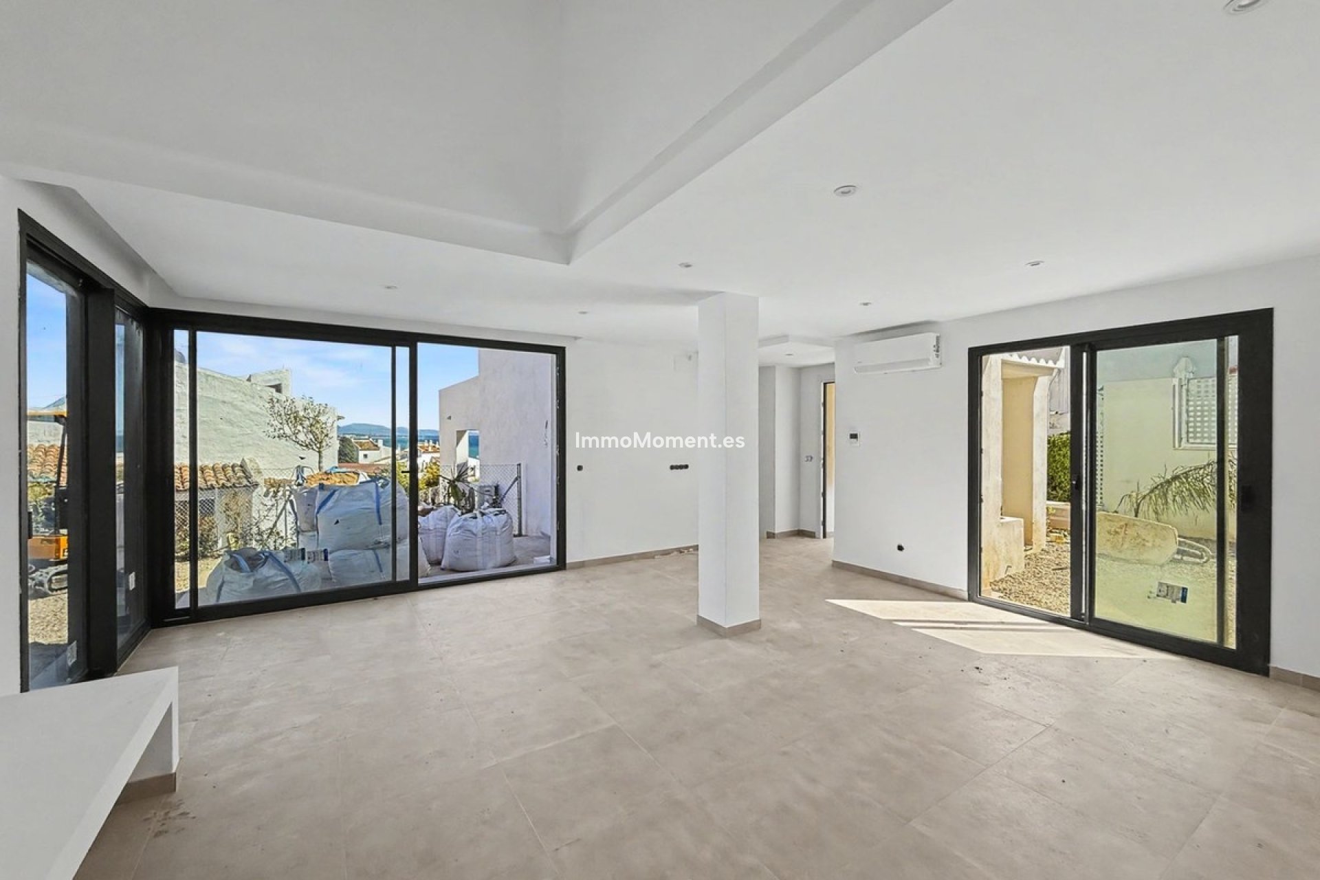 Reventa - Villa independiente - Estepona  - Estepona Centro
