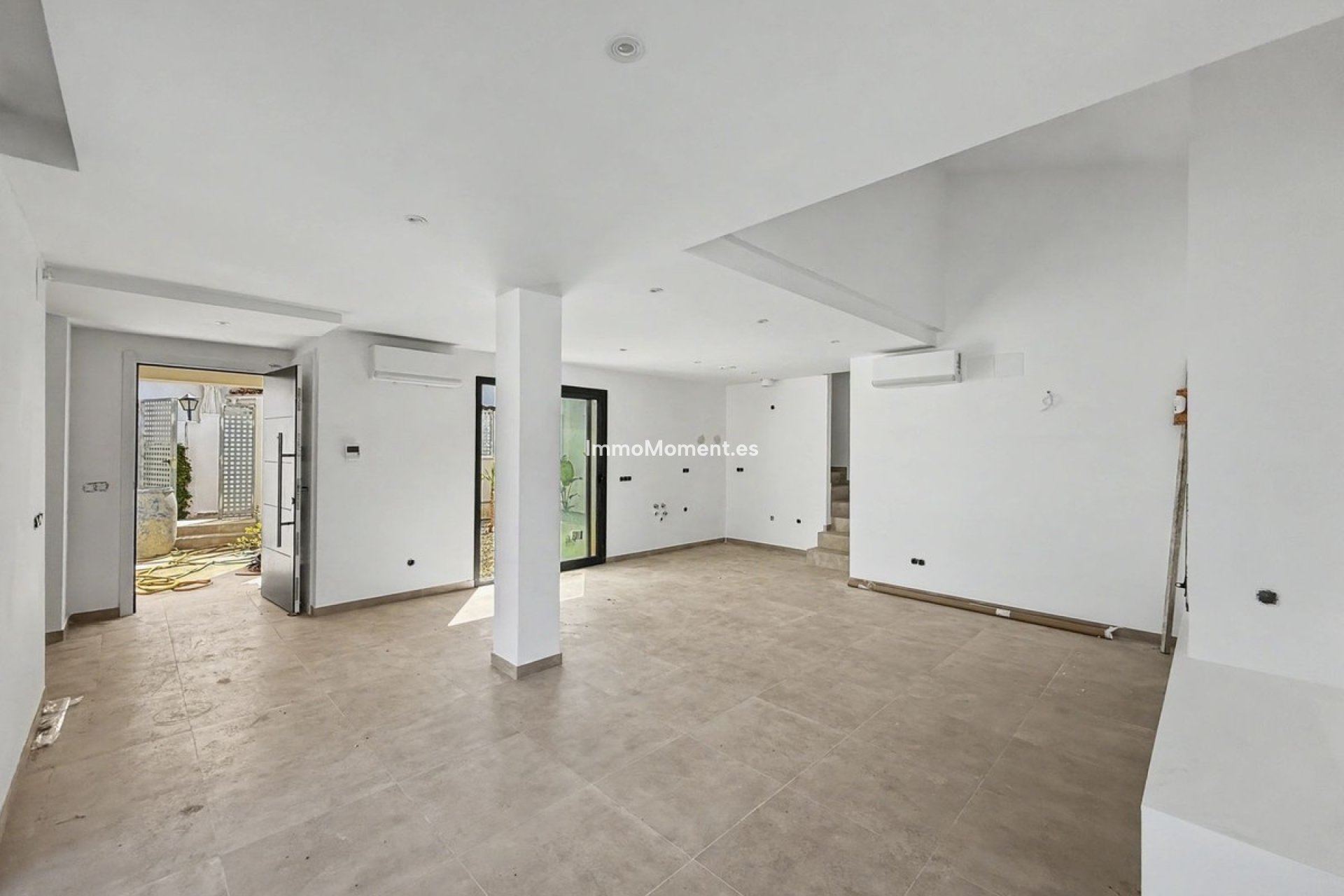 Reventa - Villa independiente - Estepona  - Estepona Centro