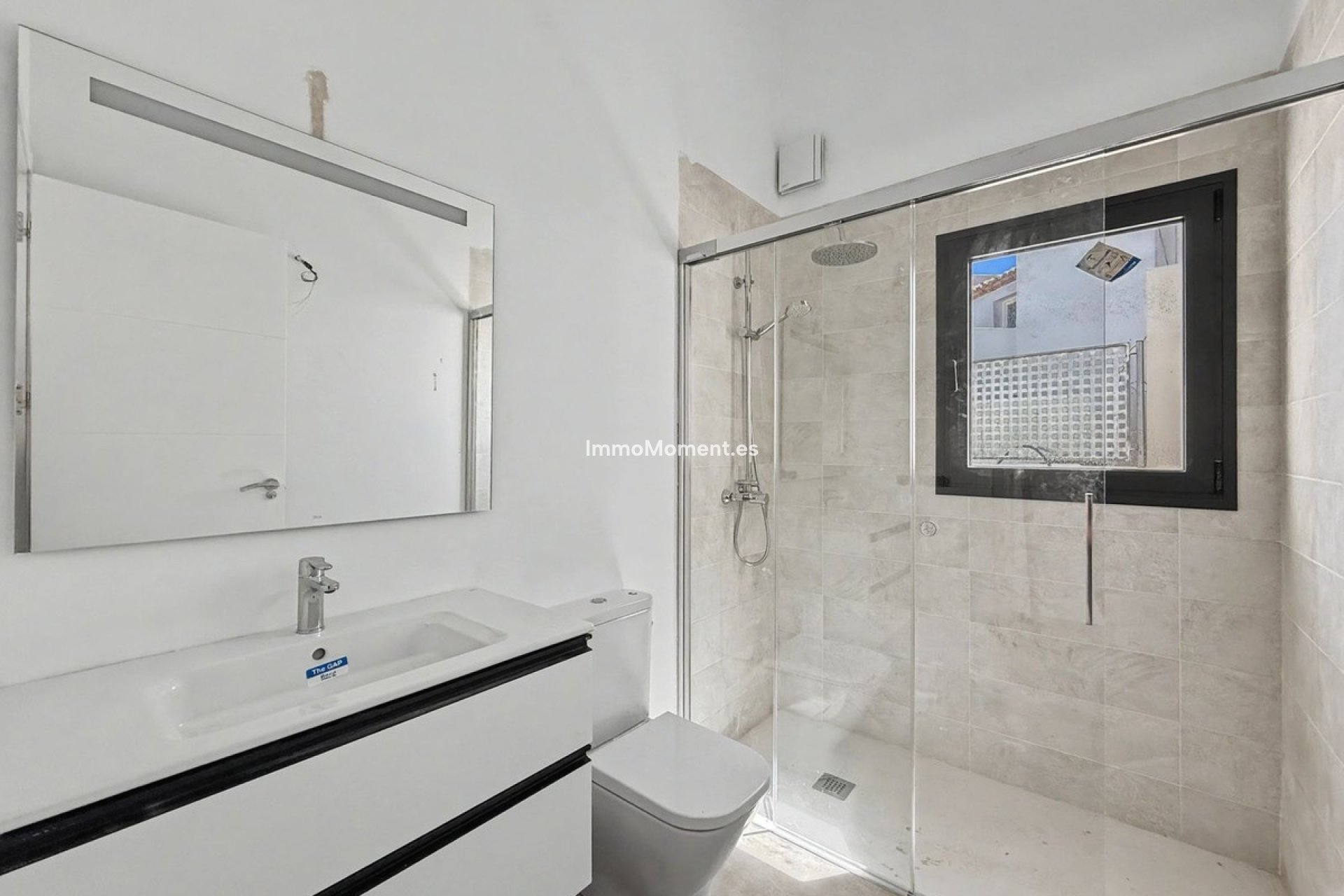 Reventa - Villa independiente - Estepona  - Estepona Centro