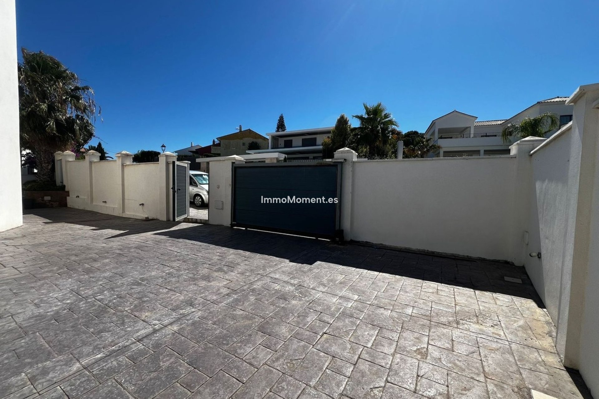 Reventa - Villa independiente - Estepona  - Estepona Centro