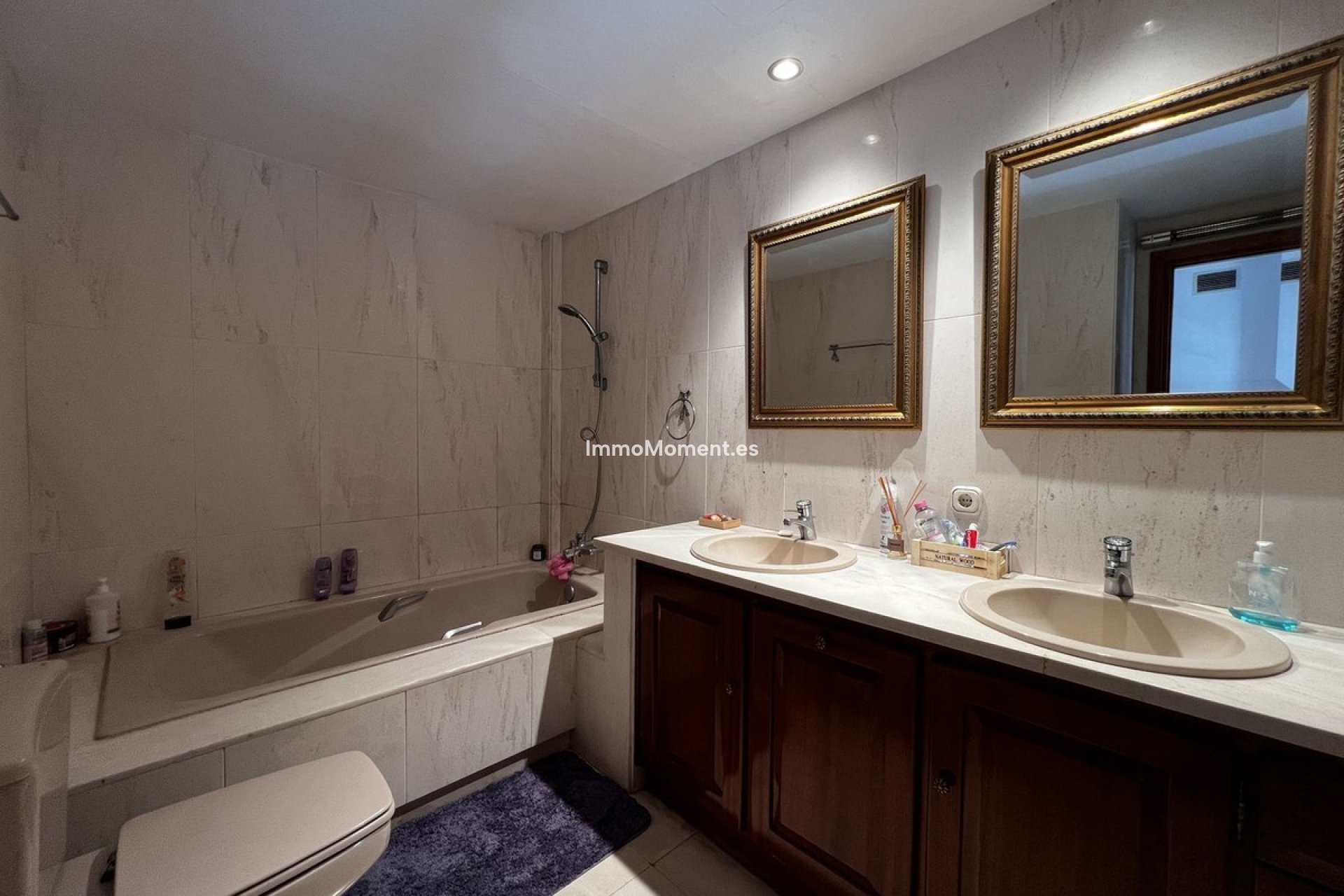 Reventa - Villa independiente - Estepona  - Estepona Centro