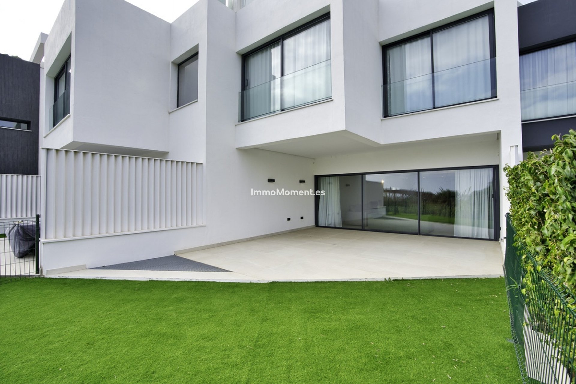 Reventa - Villa independiente - Estepona  - Estepona Centro