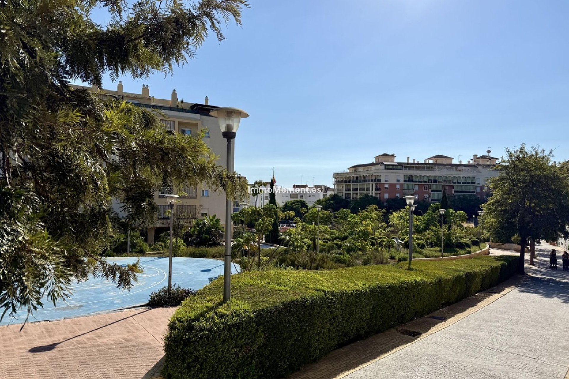 Reventa - Villa independiente - Estepona  - Estepona Centro