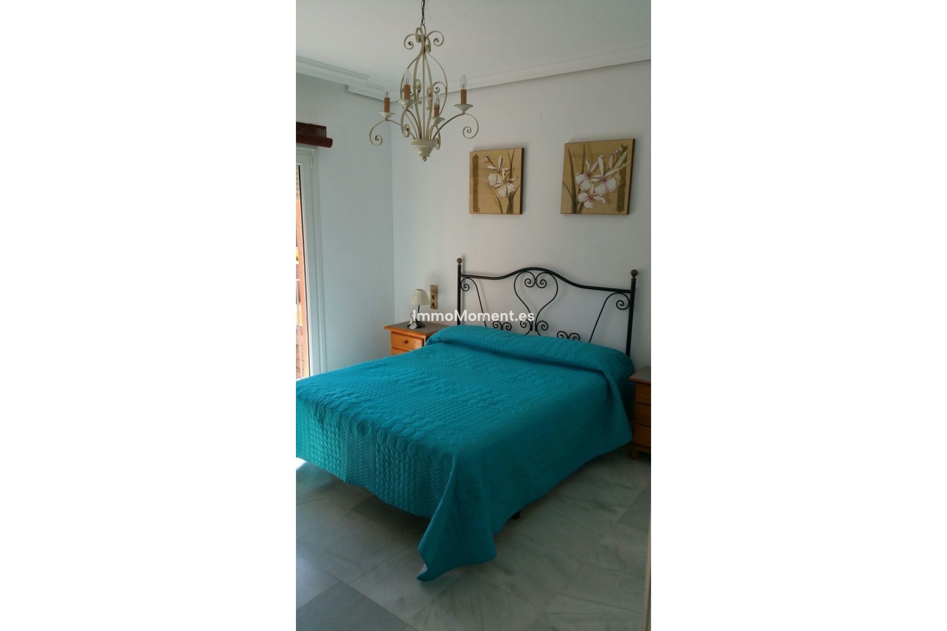 Reventa - Villa independiente - Estepona  - Estepona Centro