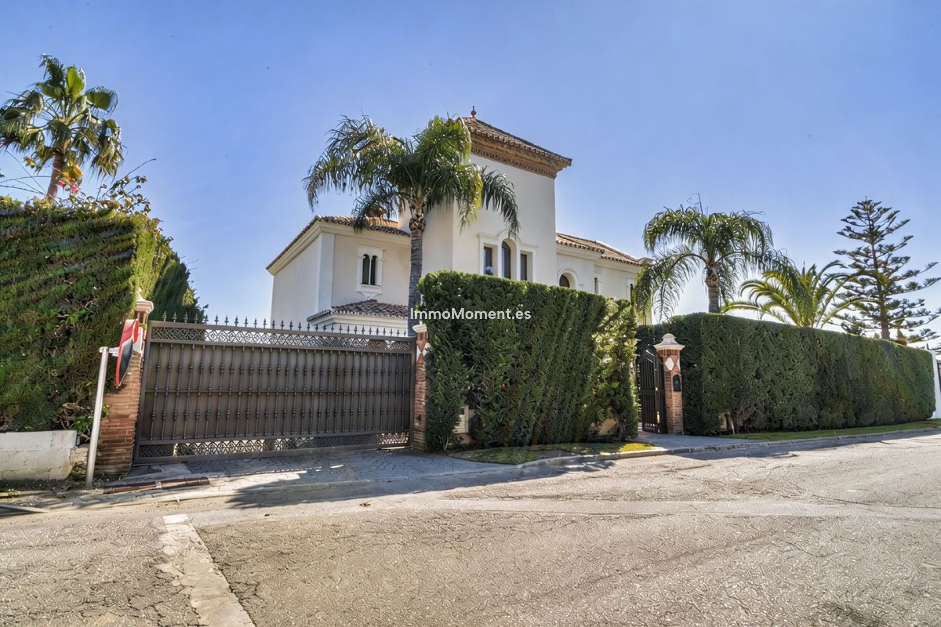 Reventa - Villa independiente - Estepona  - Estepona Centro