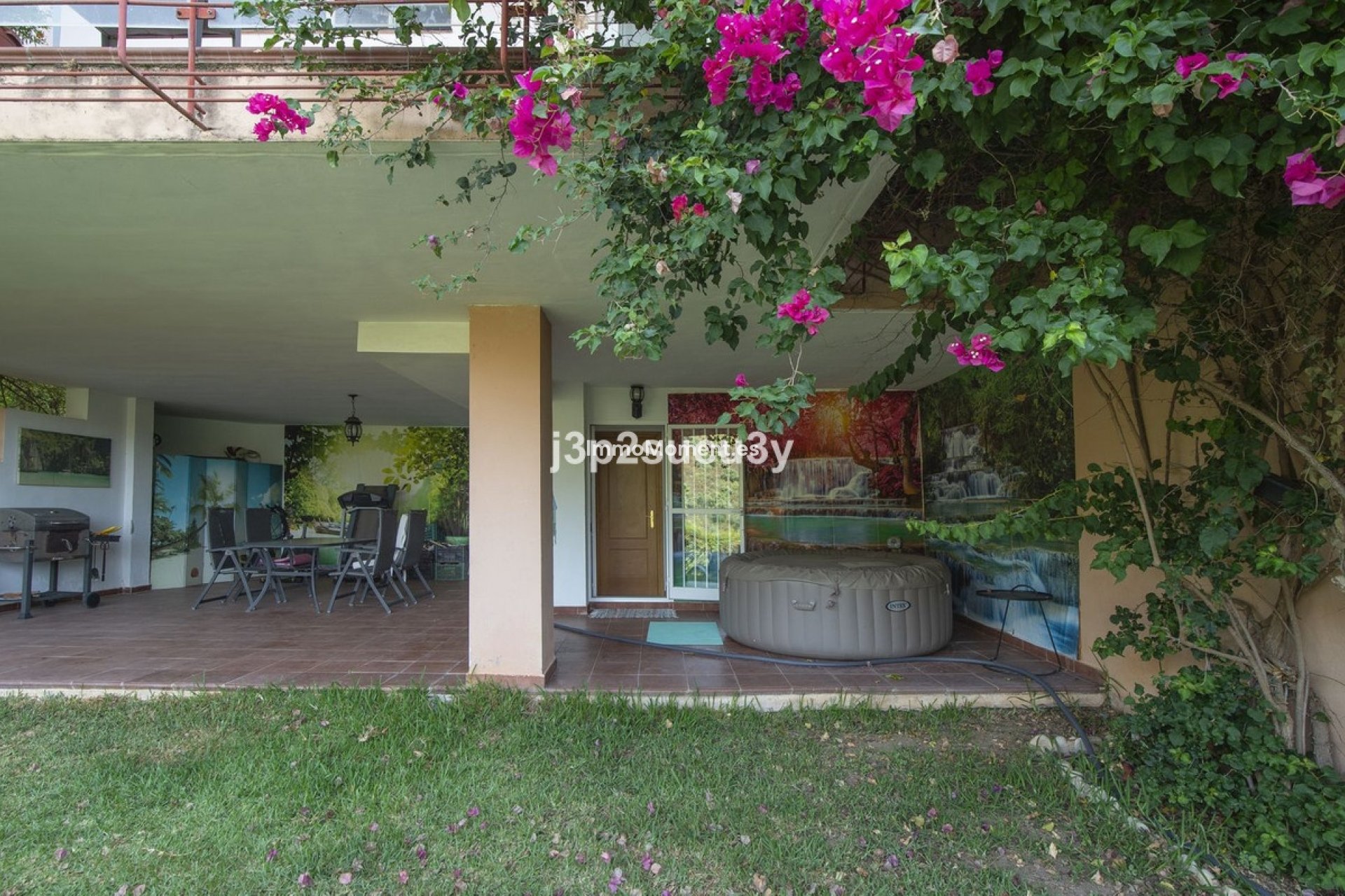 Reventa - Villa independiente - Estepona  - Estepona Centro