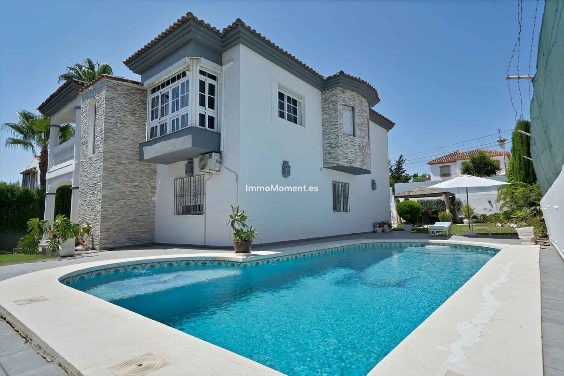 Reventa - Villa independiente - Estepona  - Estepona Centro