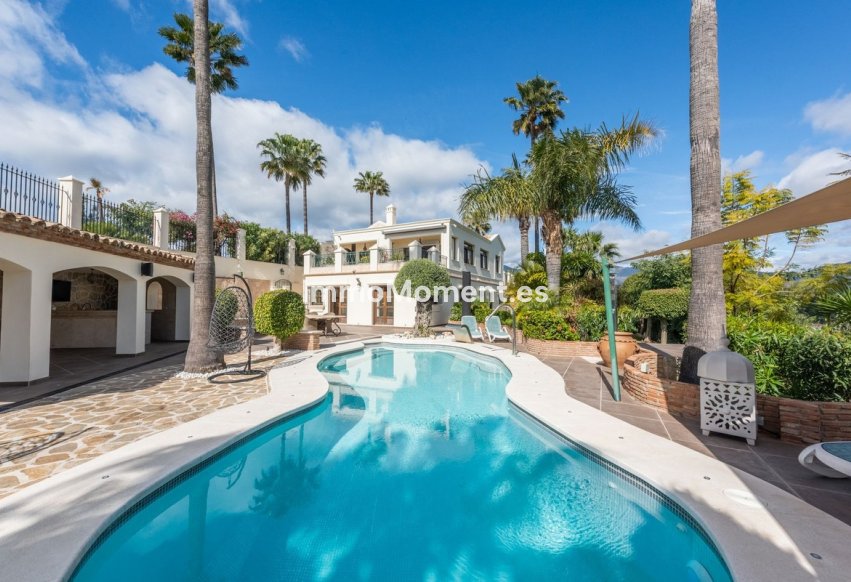 Reventa - Villa independiente - Estepona  - Estepona Centro