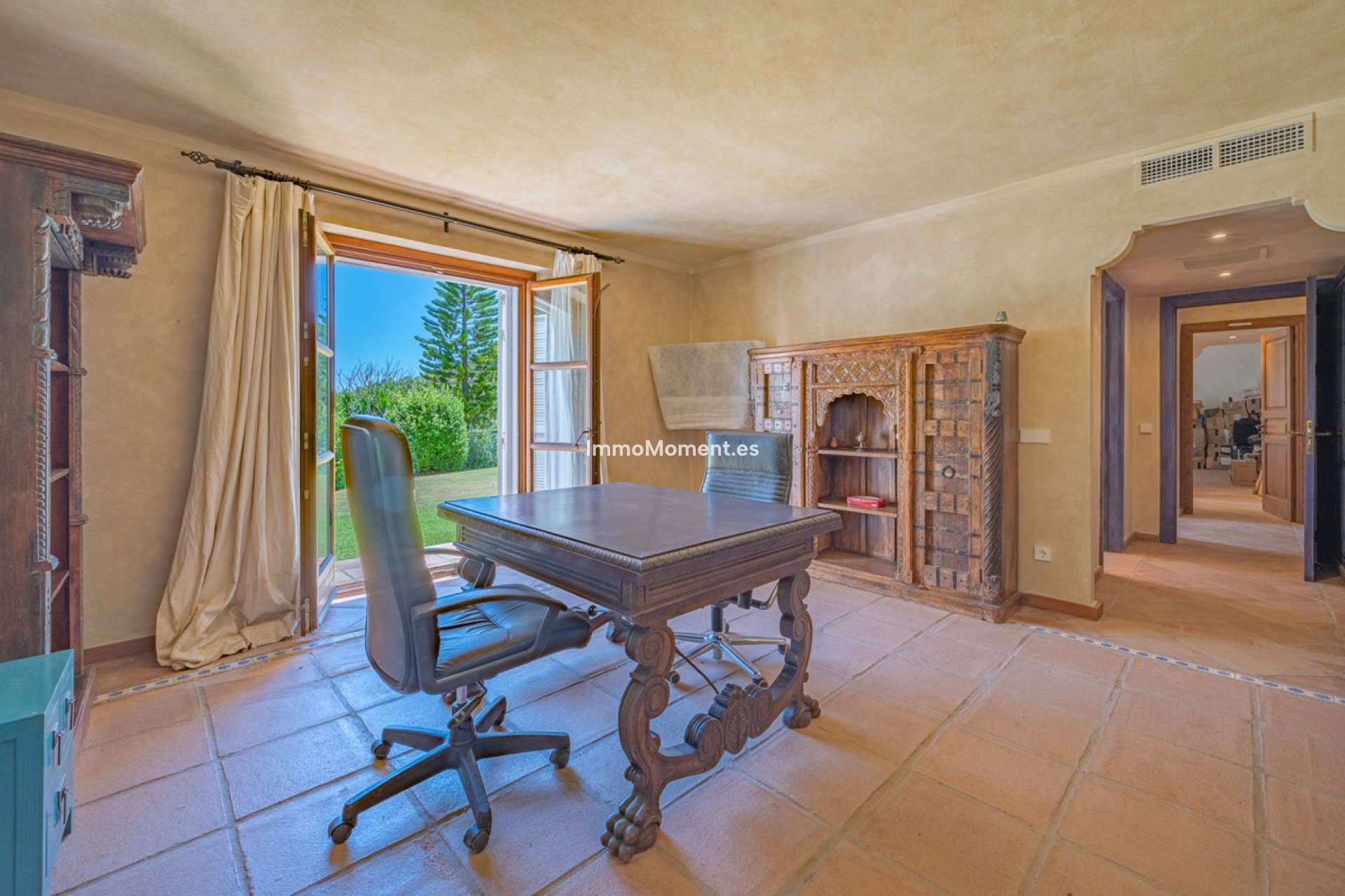 Reventa - Villa independiente - Estepona  - Estepona Centro