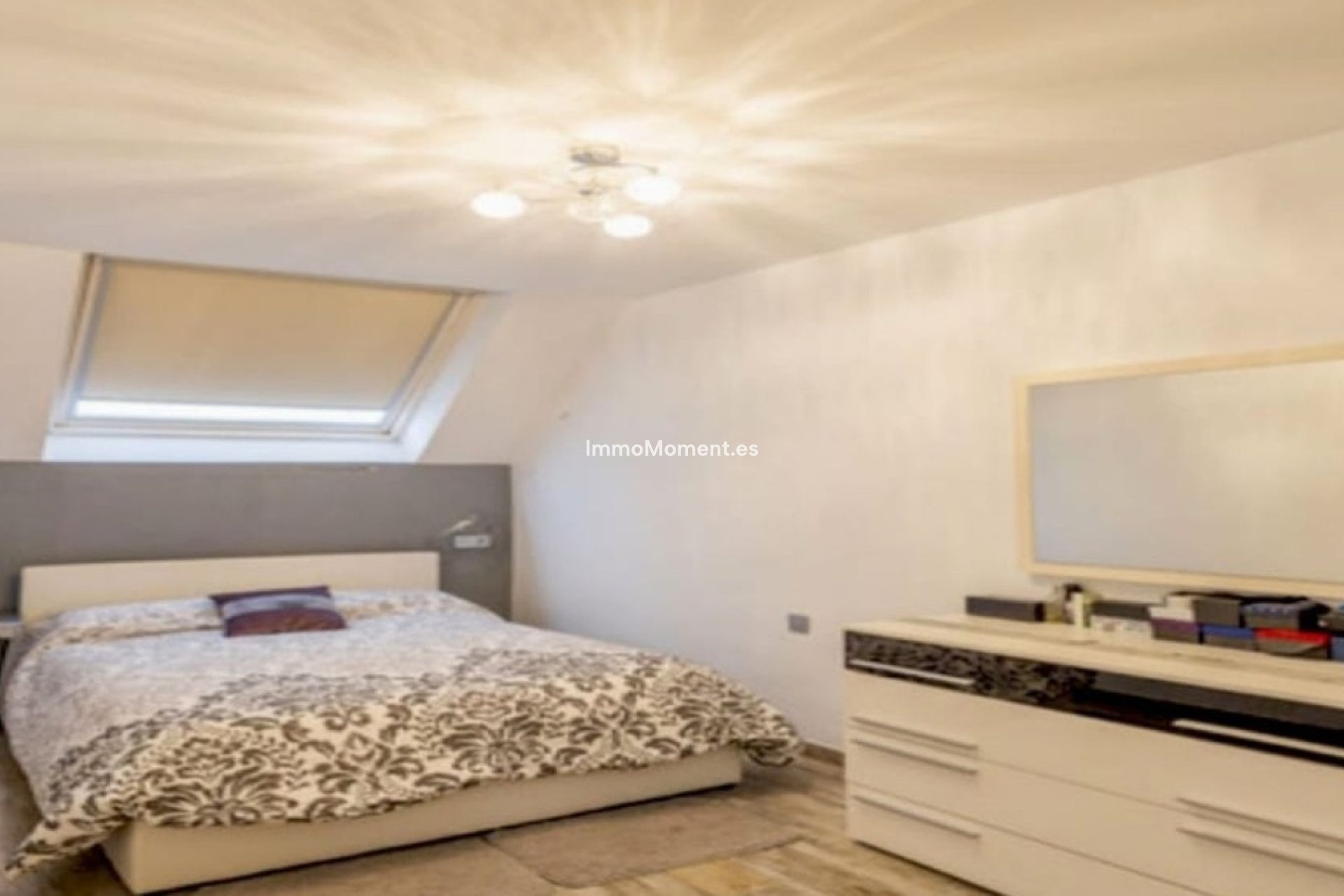 Reventa - Villa independiente - Estepona  - Estepona Centro