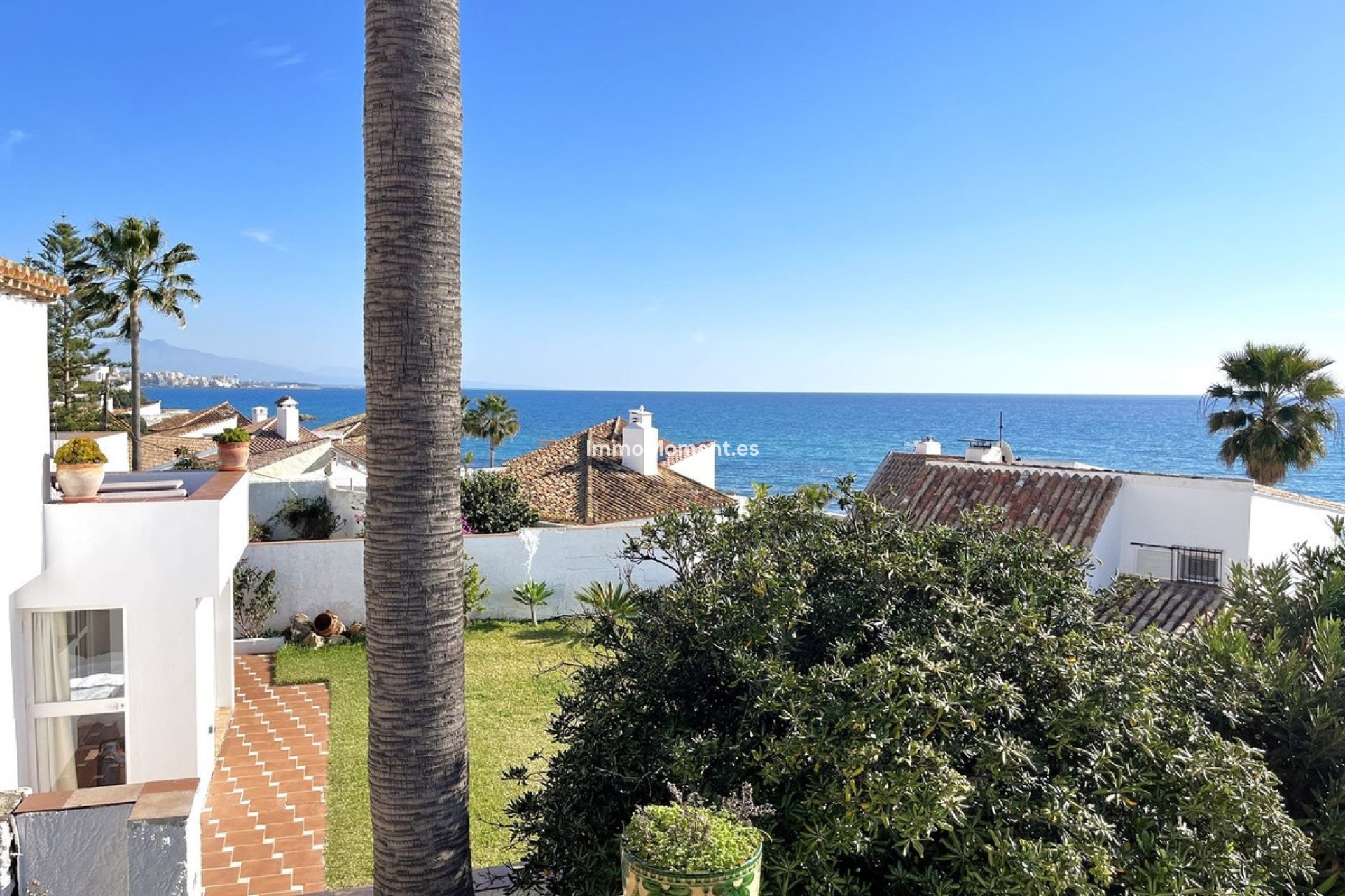 Reventa - Villa independiente - Estepona  - Estepona Centro