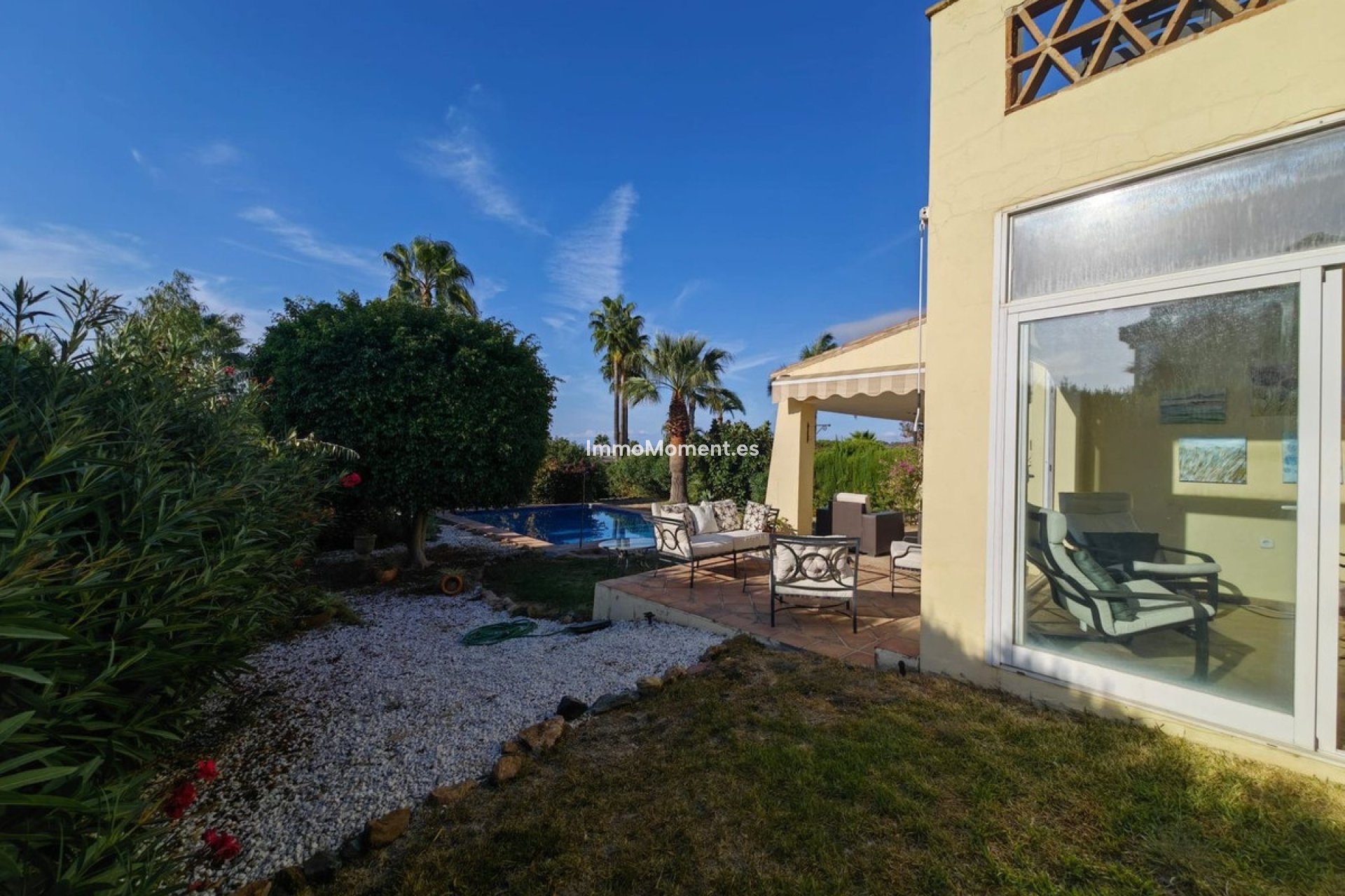 Reventa - Villa independiente - Estepona  - Estepona Centro
