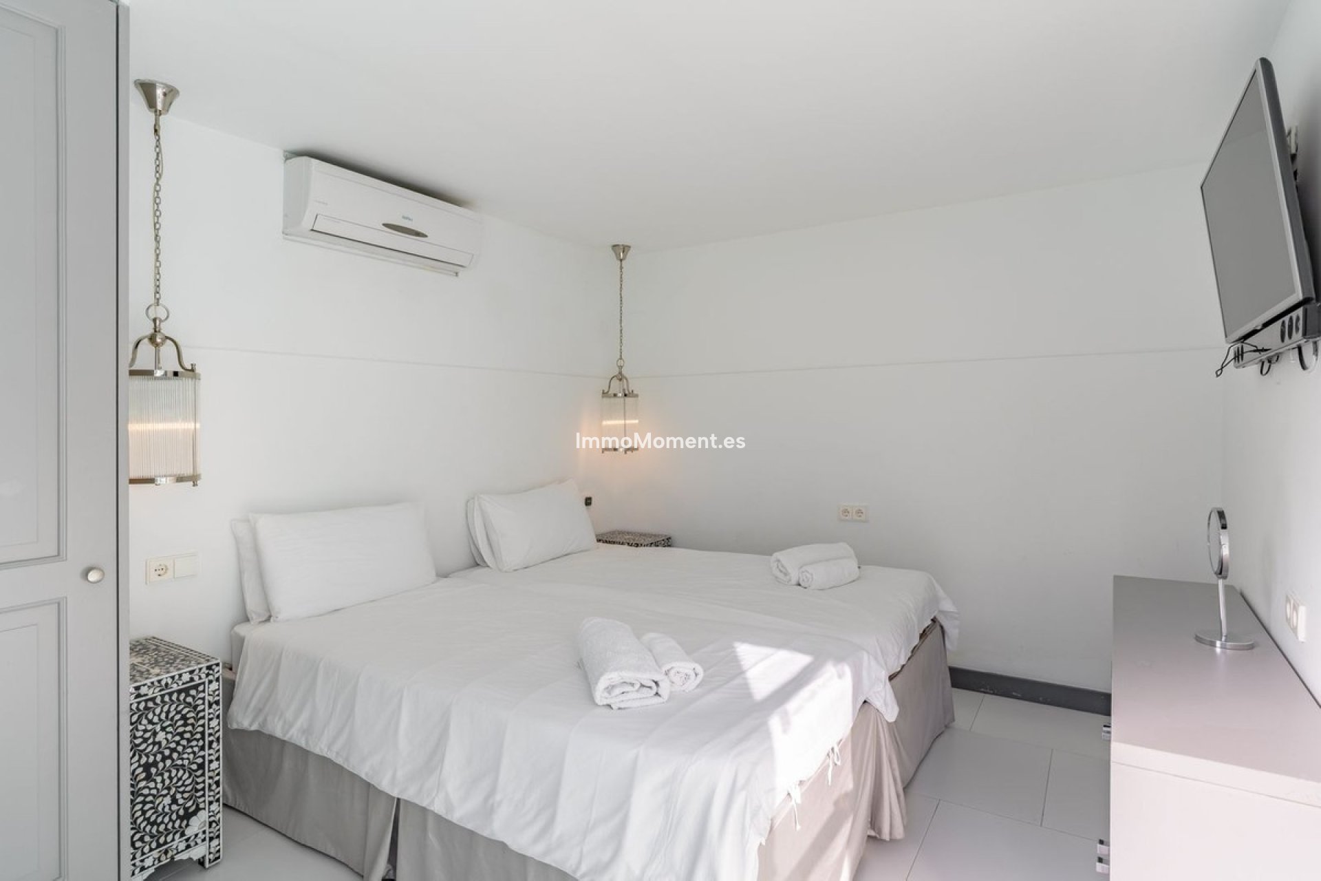 Reventa - Villa independiente - Estepona  - Estepona Centro