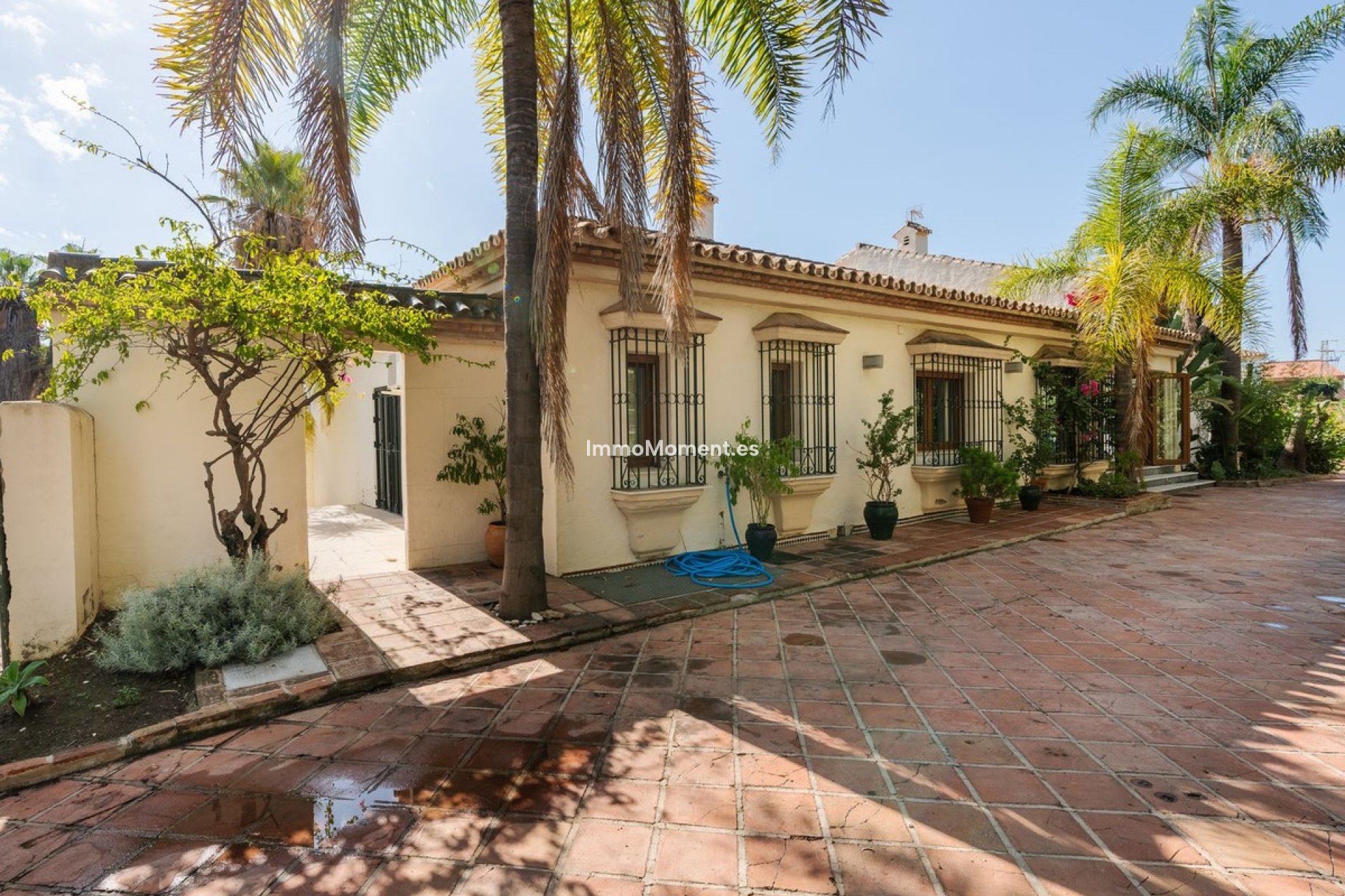 Reventa - Villa independiente - Estepona  - Estepona Centro