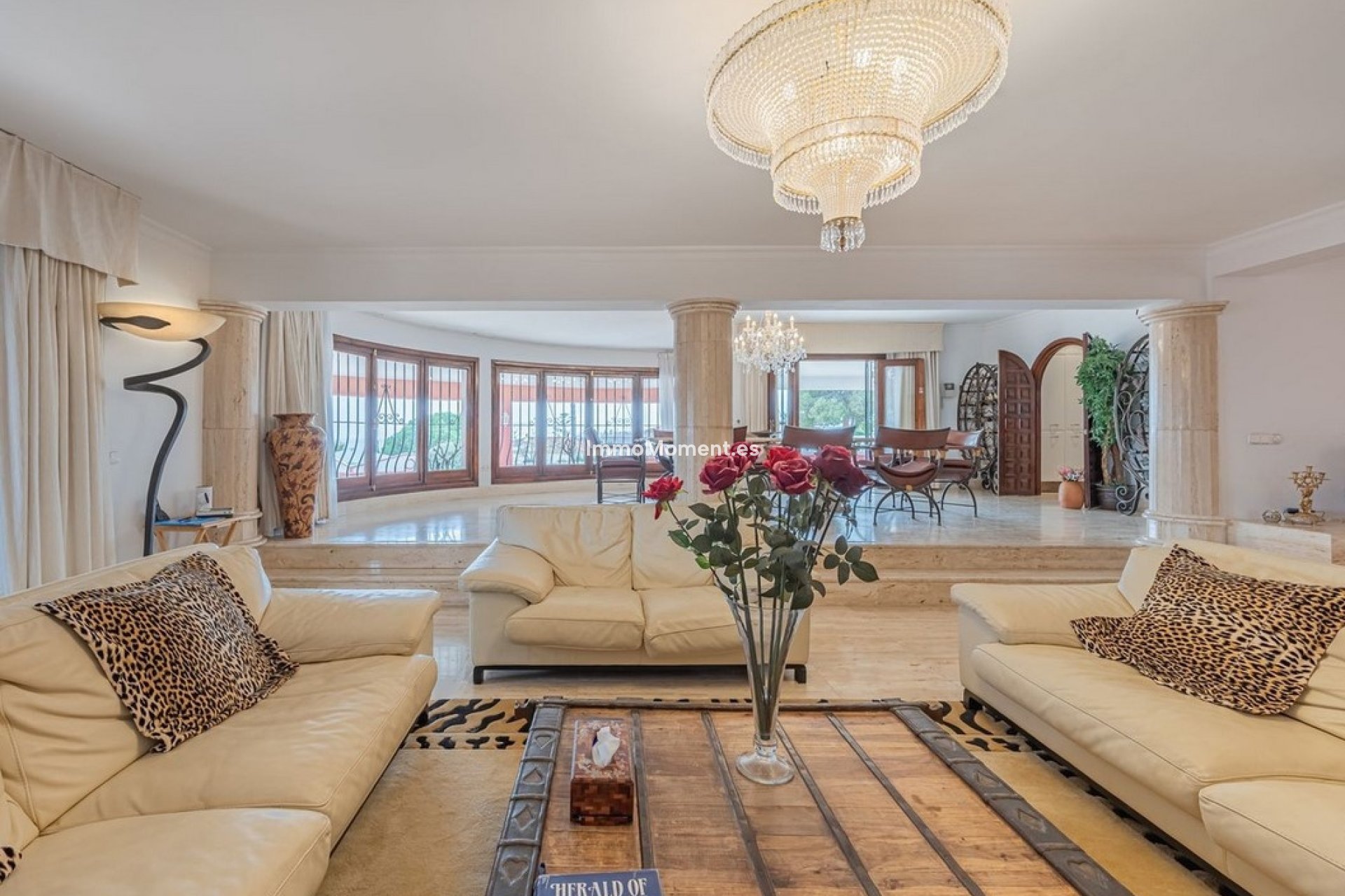 Reventa - Villa independiente - Estepona  - Estepona Centro
