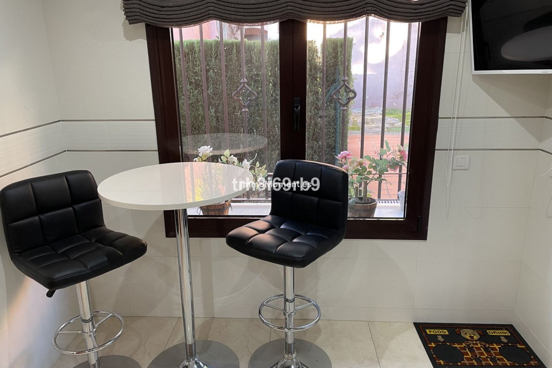 Reventa - Villa independiente - Estepona  - Estepona Centro